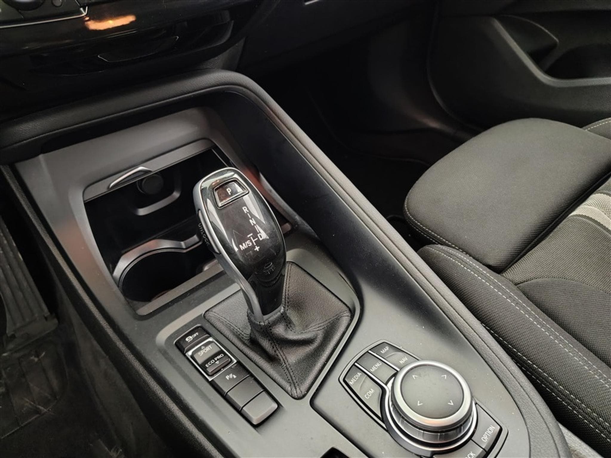 BMW X1 1.5i sDrive18 Facelift NAVI PRO/VOLANT M (2019) - Photo 12