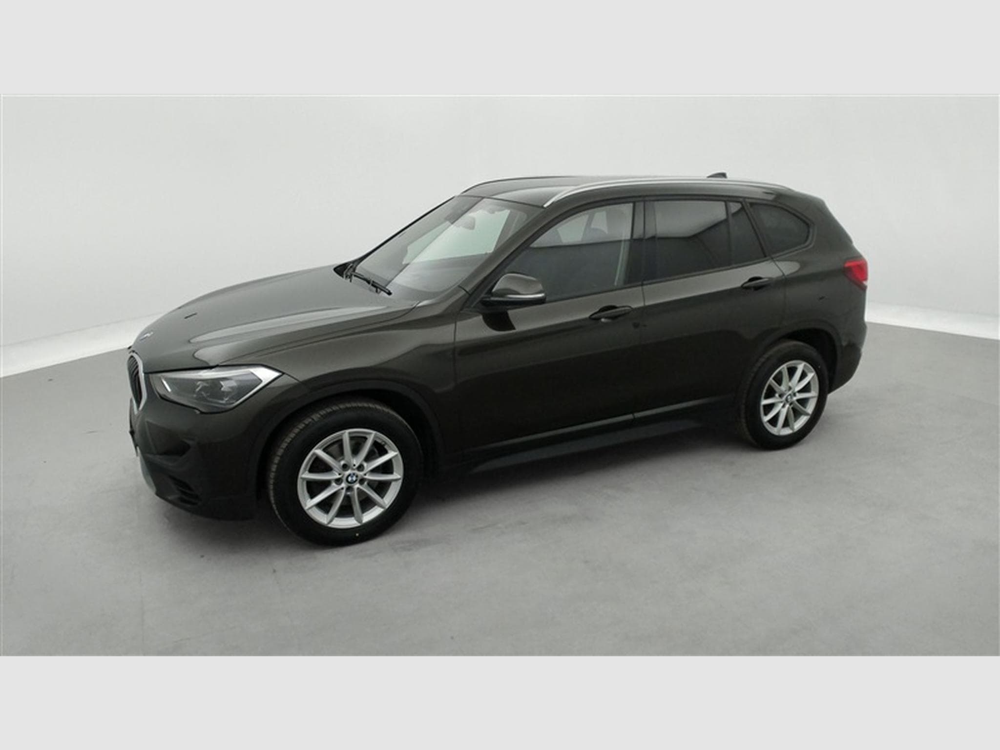 BMW X1 1.5i sDrive18 Facelift NAVI PRO/VOLANT M (2019) - Photo 21