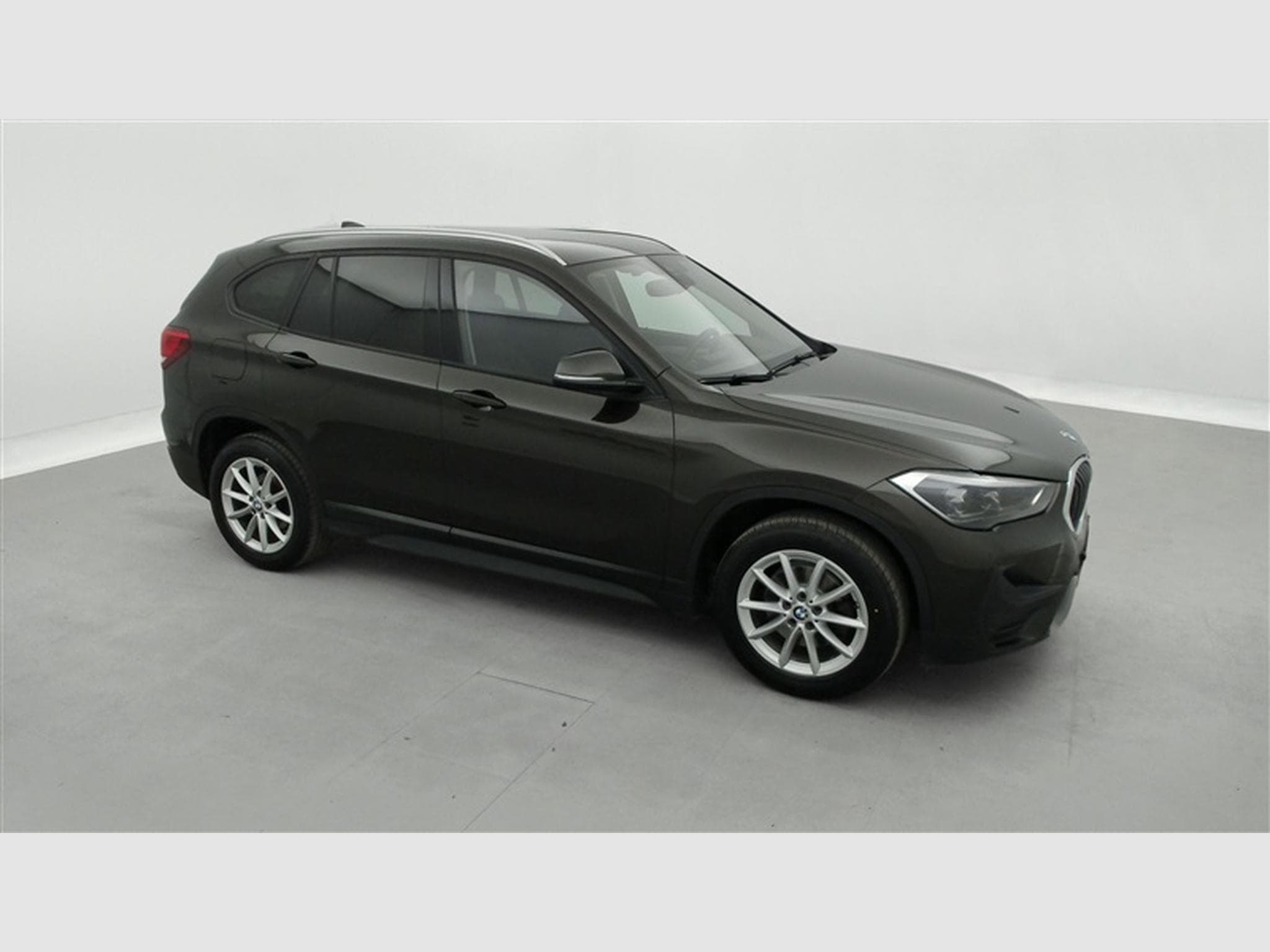 BMW X1 1.5i sDrive18 Facelift NAVI PRO/VOLANT M (2019) - Photo 23