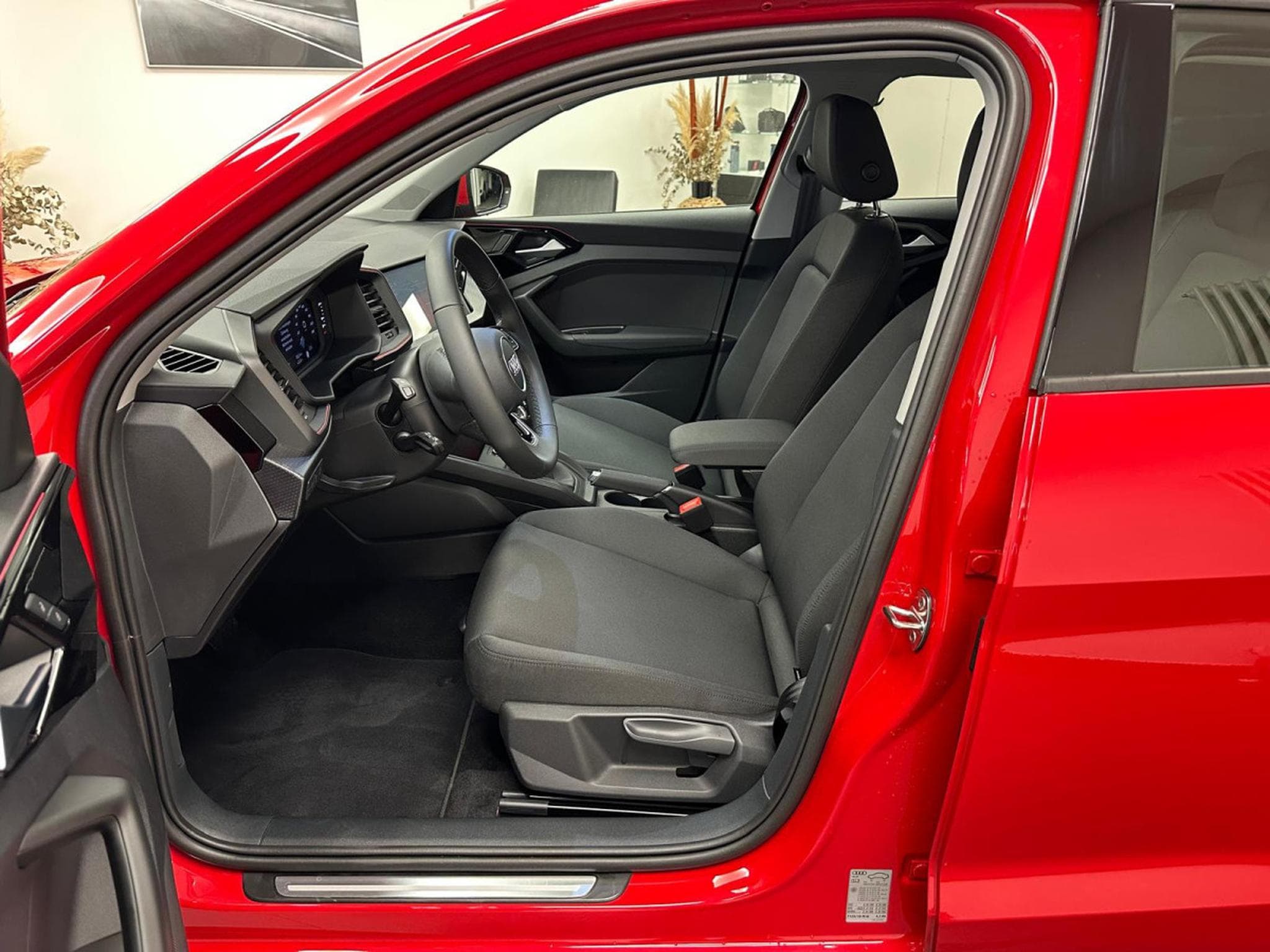 Audi A1 Sportback advanced 25 TFSI 95 CH / 70kW S tronic (2025) - Photo 3