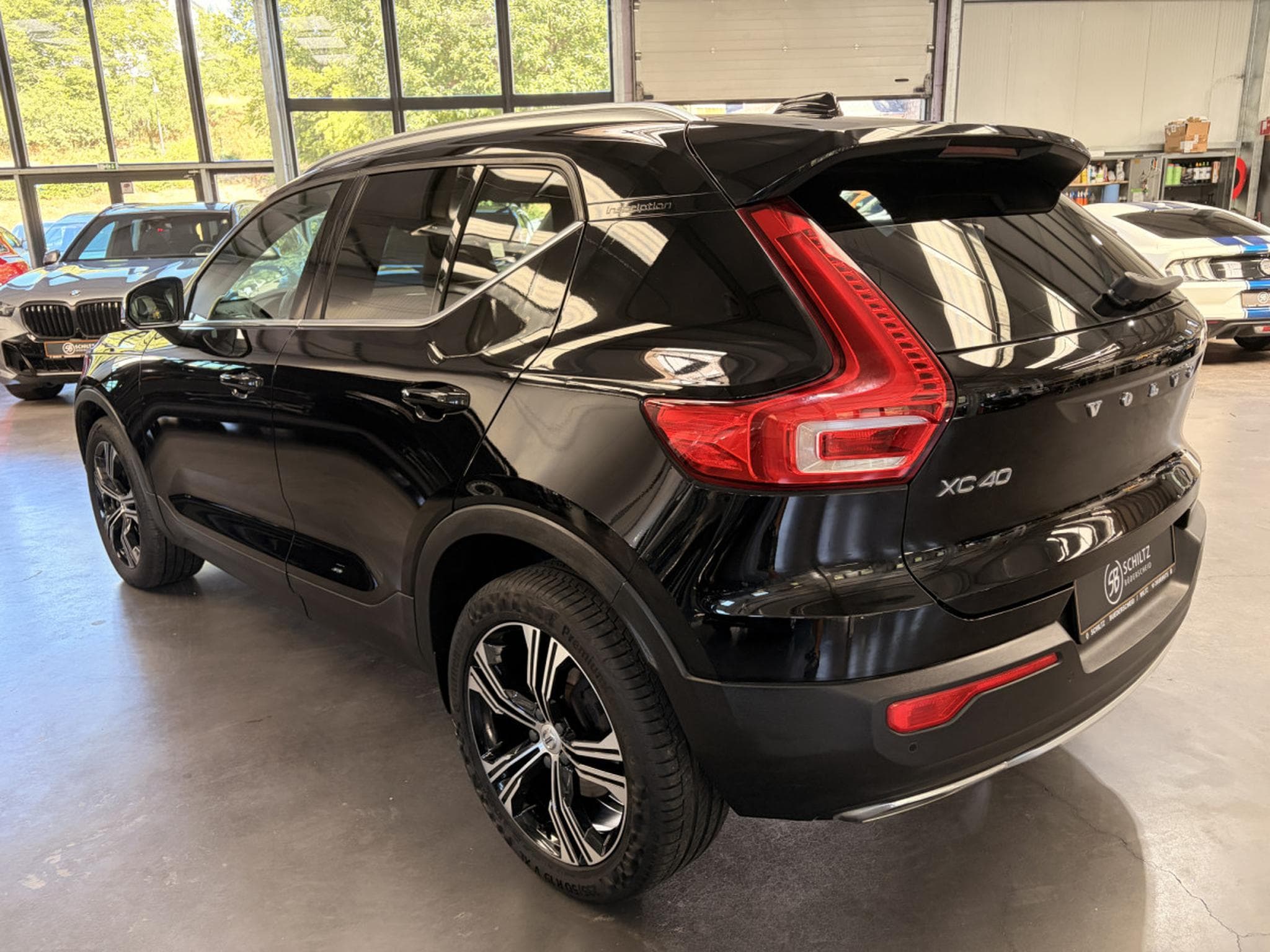 Volvo XC40 2.0 D4 Inscription AWD (2019) - Photo 5