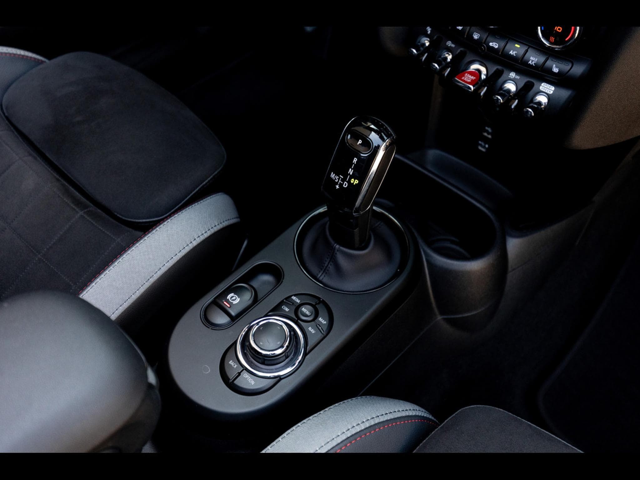 Mini Cooper John Cooper Works Cabriolet AUTO (231 CH) - MIDNIGHT BLACK M (2022) - Photo 17