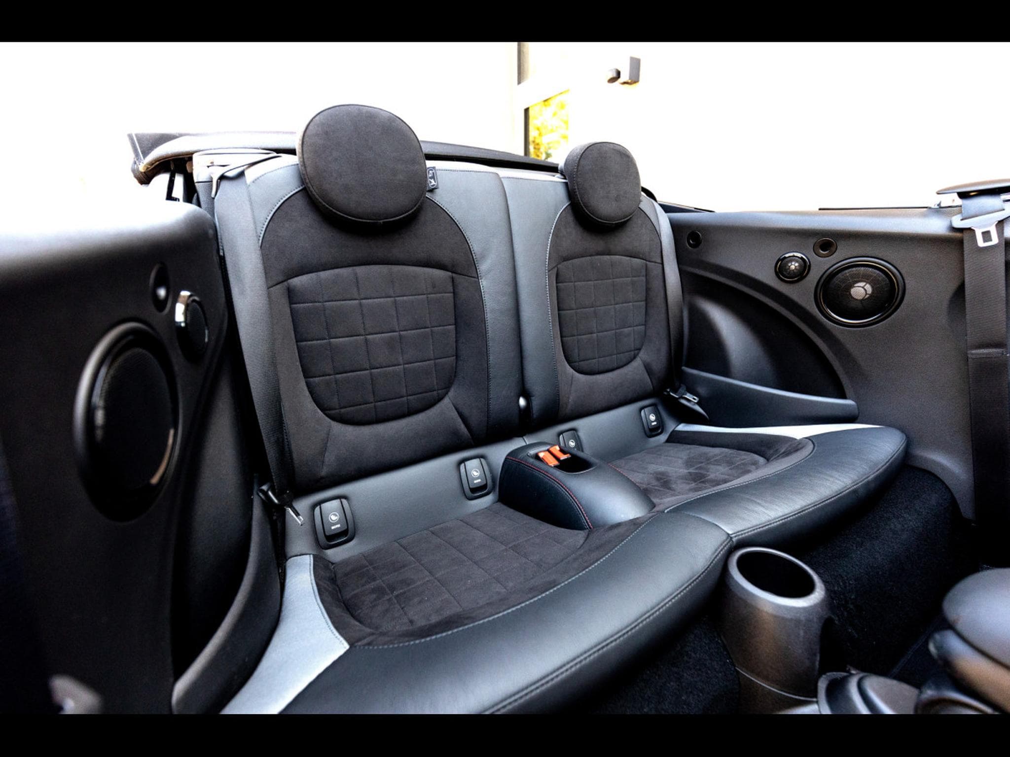 Mini Cooper John Cooper Works Cabriolet AUTO (231 CH) - MIDNIGHT BLACK M (2022) - Photo 18