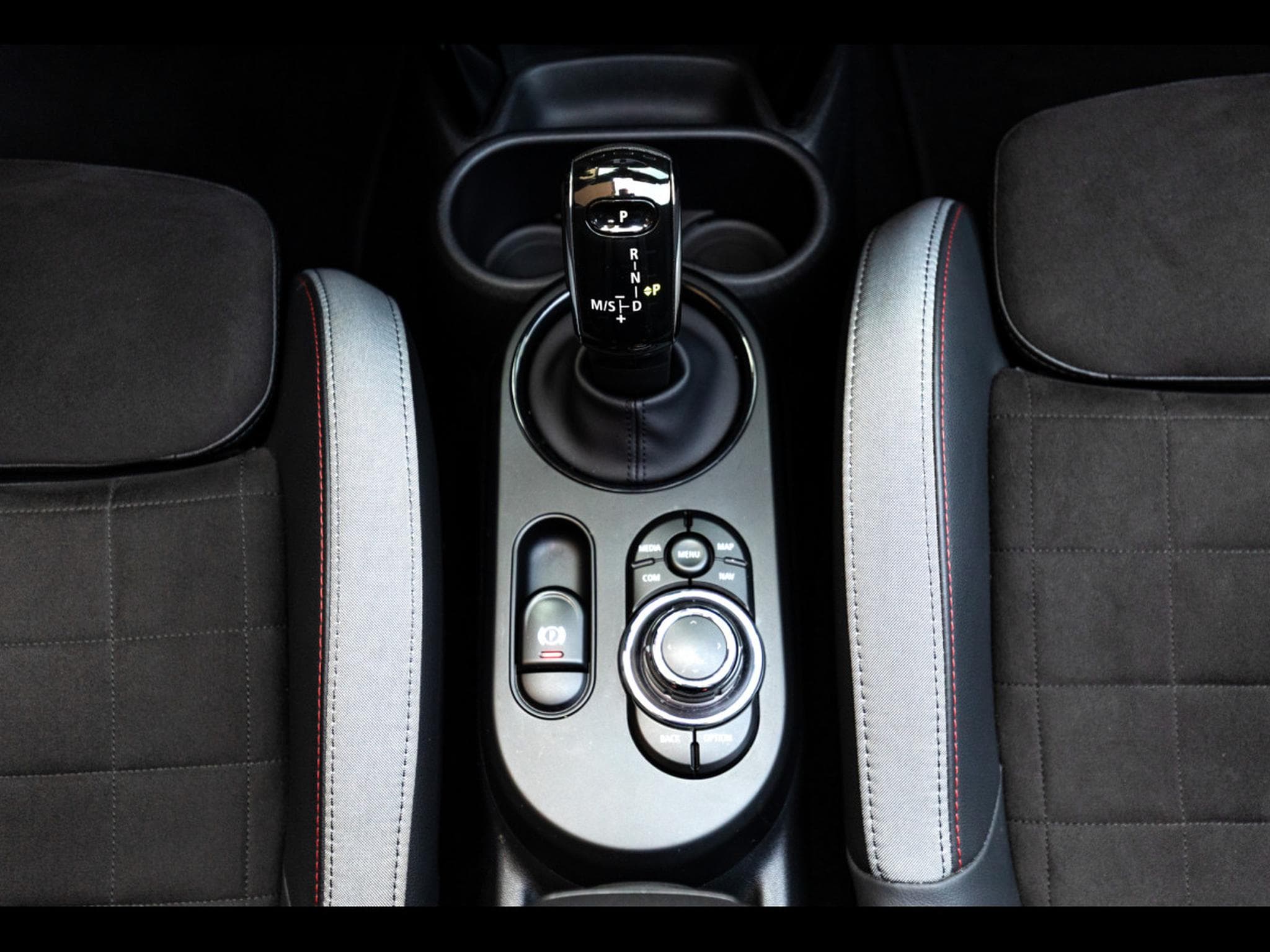 Mini Cooper John Cooper Works Cabriolet AUTO (231 CH) - MIDNIGHT BLACK M (2022) - Photo 25