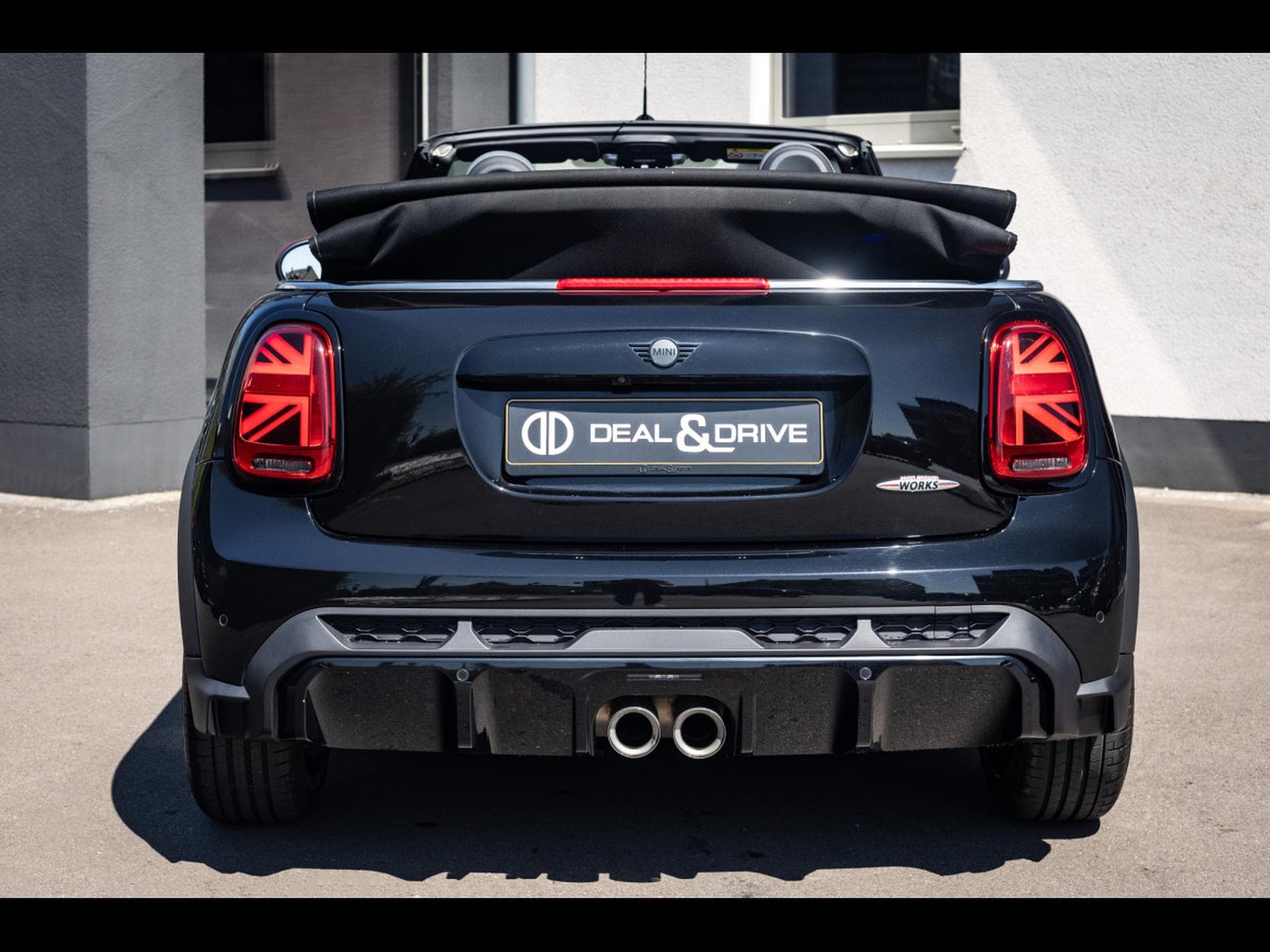Mini Cooper John Cooper Works Cabriolet AUTO (231 CH) - MIDNIGHT BLACK M (2022) - Photo 4