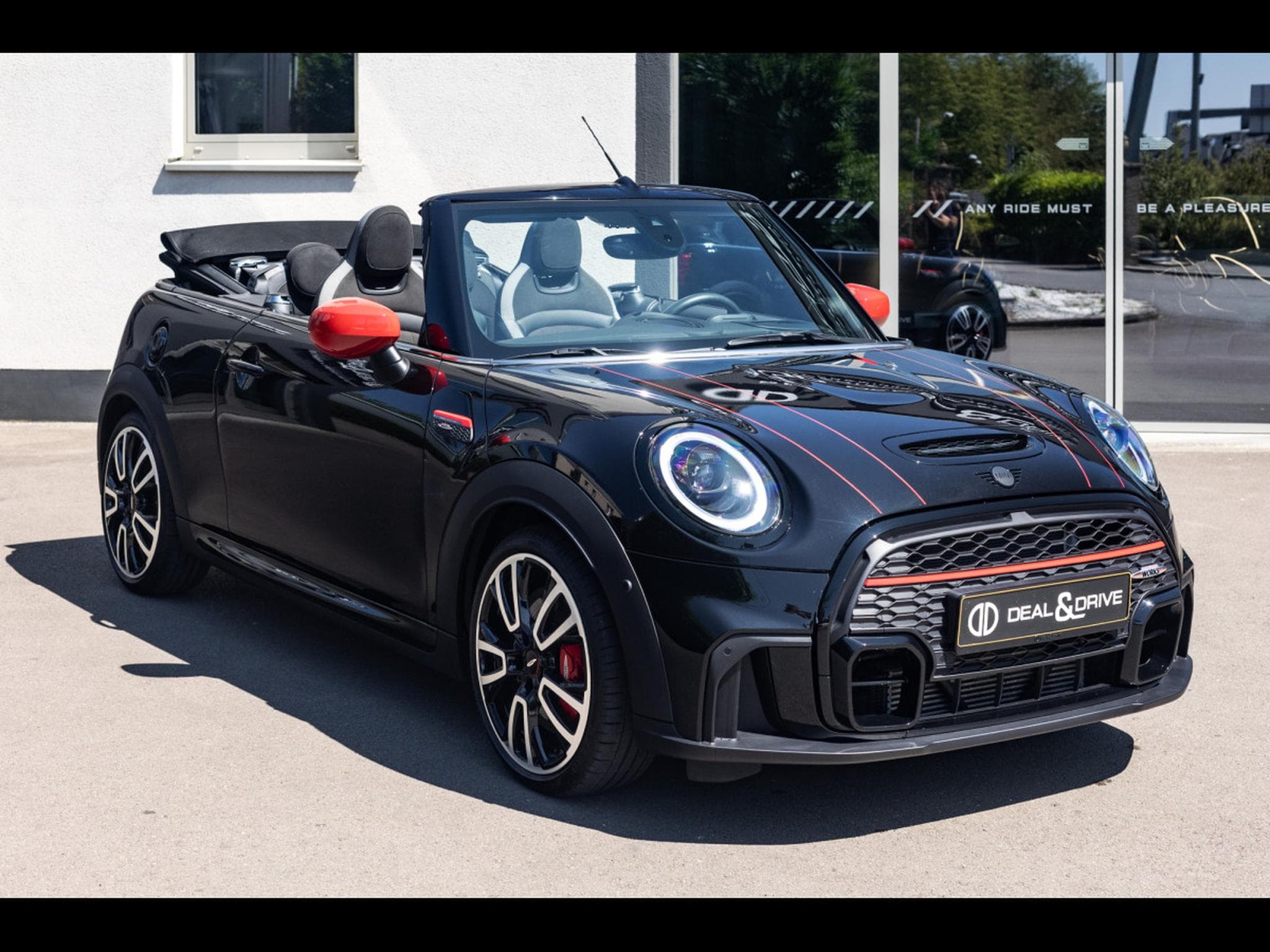 Mini Cooper John Cooper Works Cabriolet AUTO (231 CH) - MIDNIGHT BLACK M (2022) - Photo 6