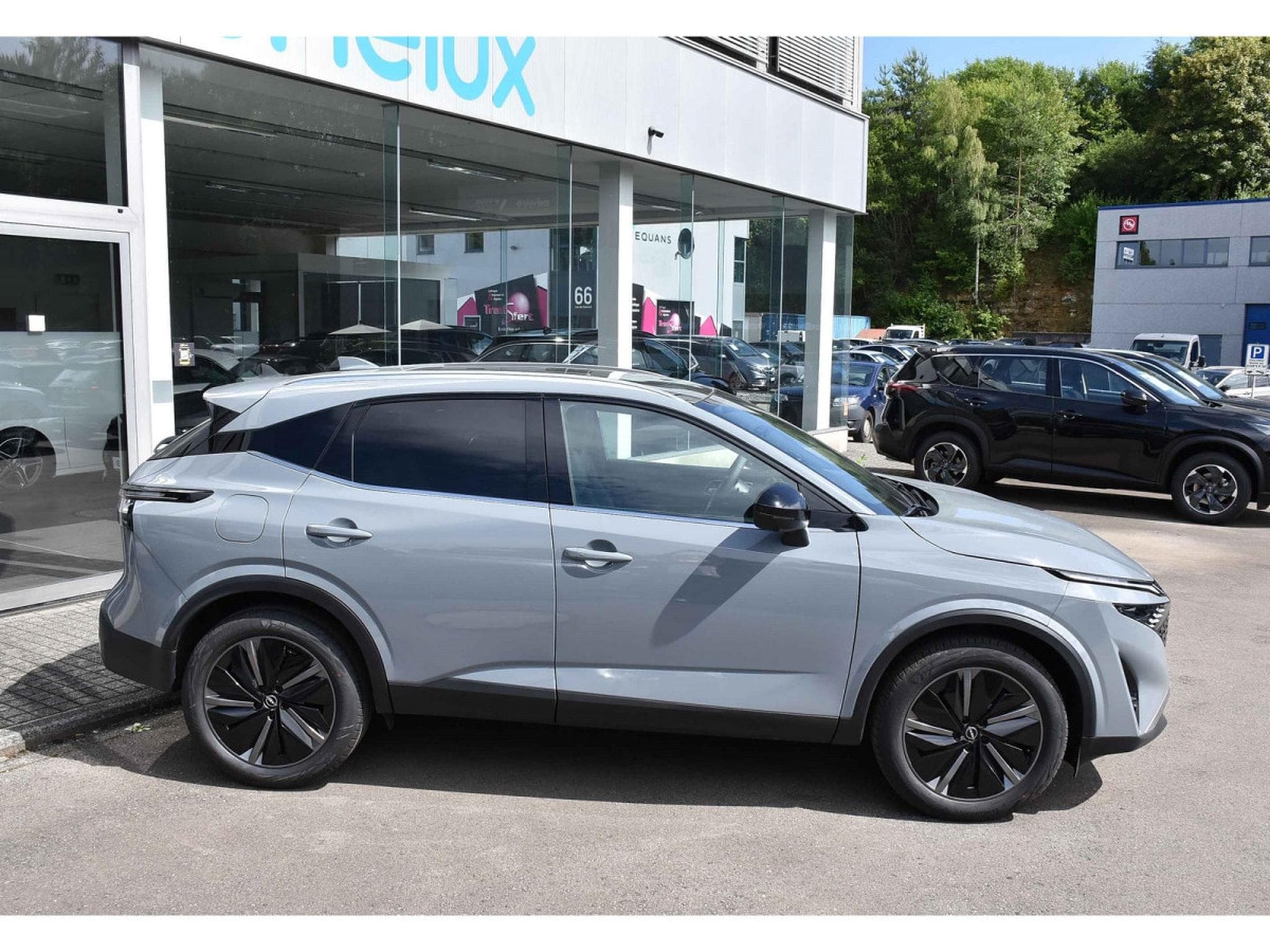 Nissan Qashqai 1.3 DIG-T MHEV Tekna Xtronic CUIR MEMO BOSE PANO NEUF (2025) - Photo 3