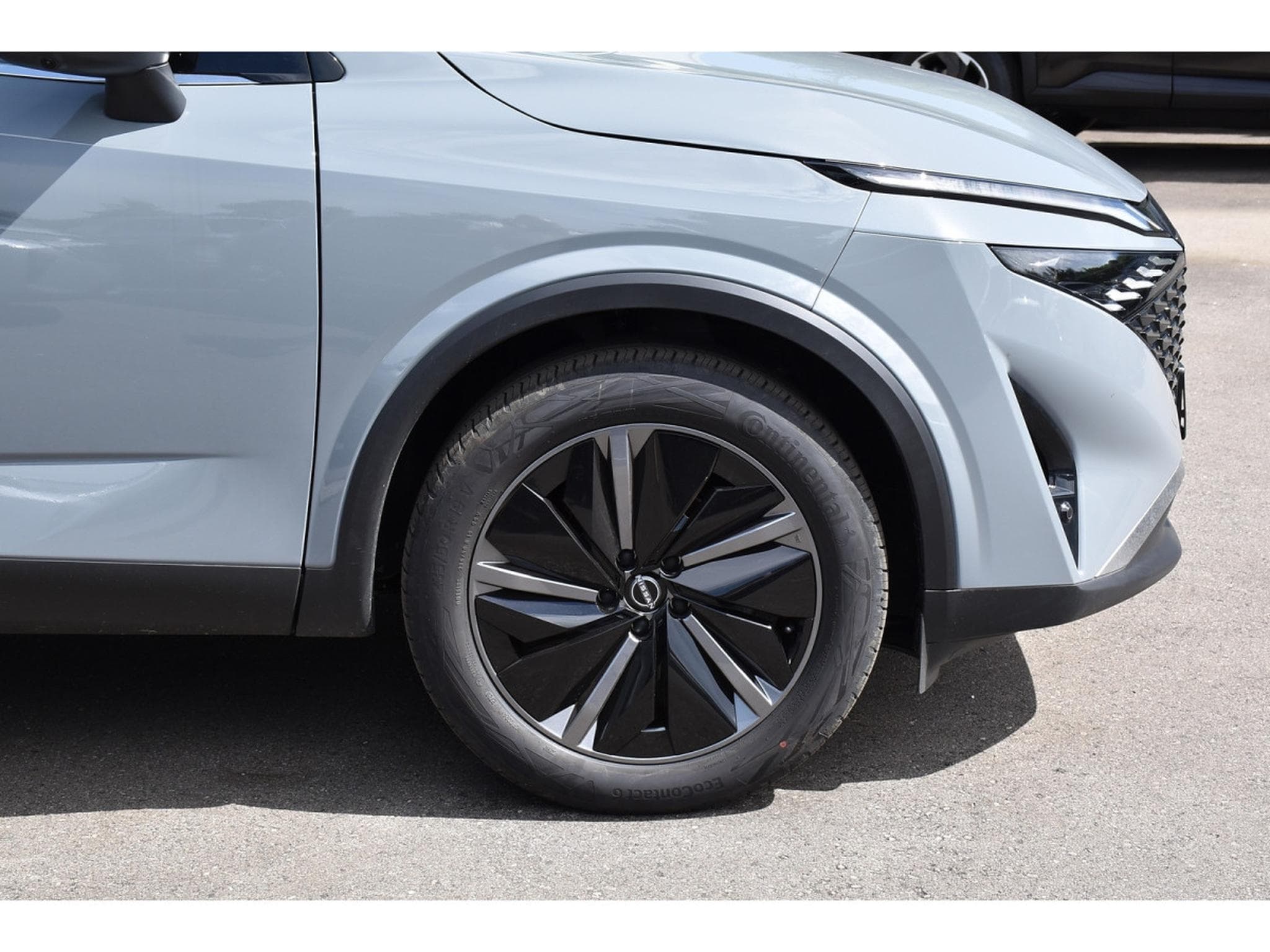 Nissan Qashqai 1.3 DIG-T MHEV Tekna Xtronic CUIR MEMO BOSE PANO NEUF (2025) - Photo 5