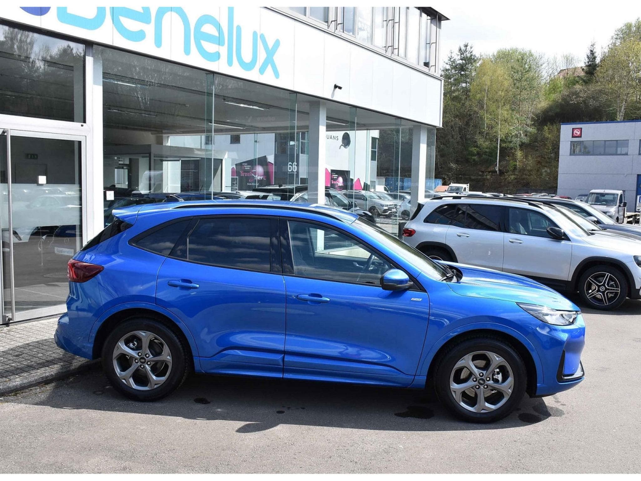 Ford Kuga 1.5 EcoBoost ST-Line Auto. PACK HIVER GPS LANE CAM NEUF (2025) - Photo 3