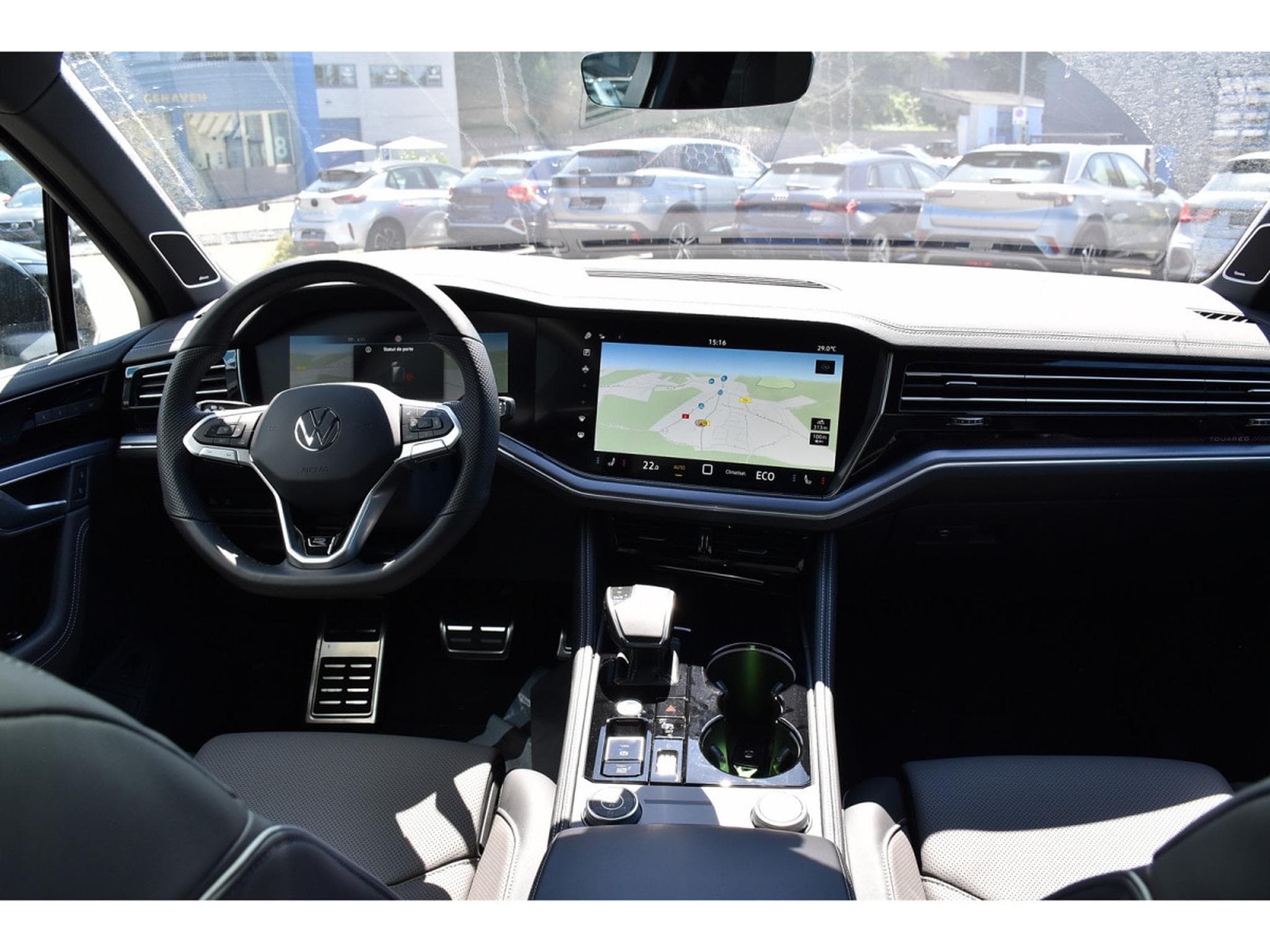 VW Touareg 3.0 TDI 4Motion R-Line Tip. SUSP PNEU PANO CUIR MEMO CHFF AD (2026) - Photo 10