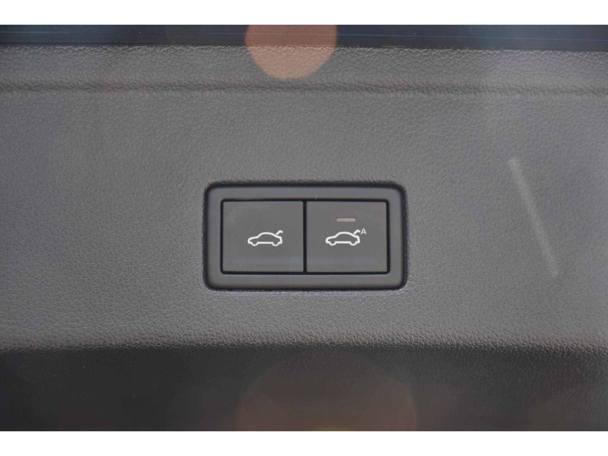 VW Touareg 3.0 TDI 4Motion R-Line Tip. SUSP PNEU PANO CUIR MEMO CHFF AD (2026) - Photo 22