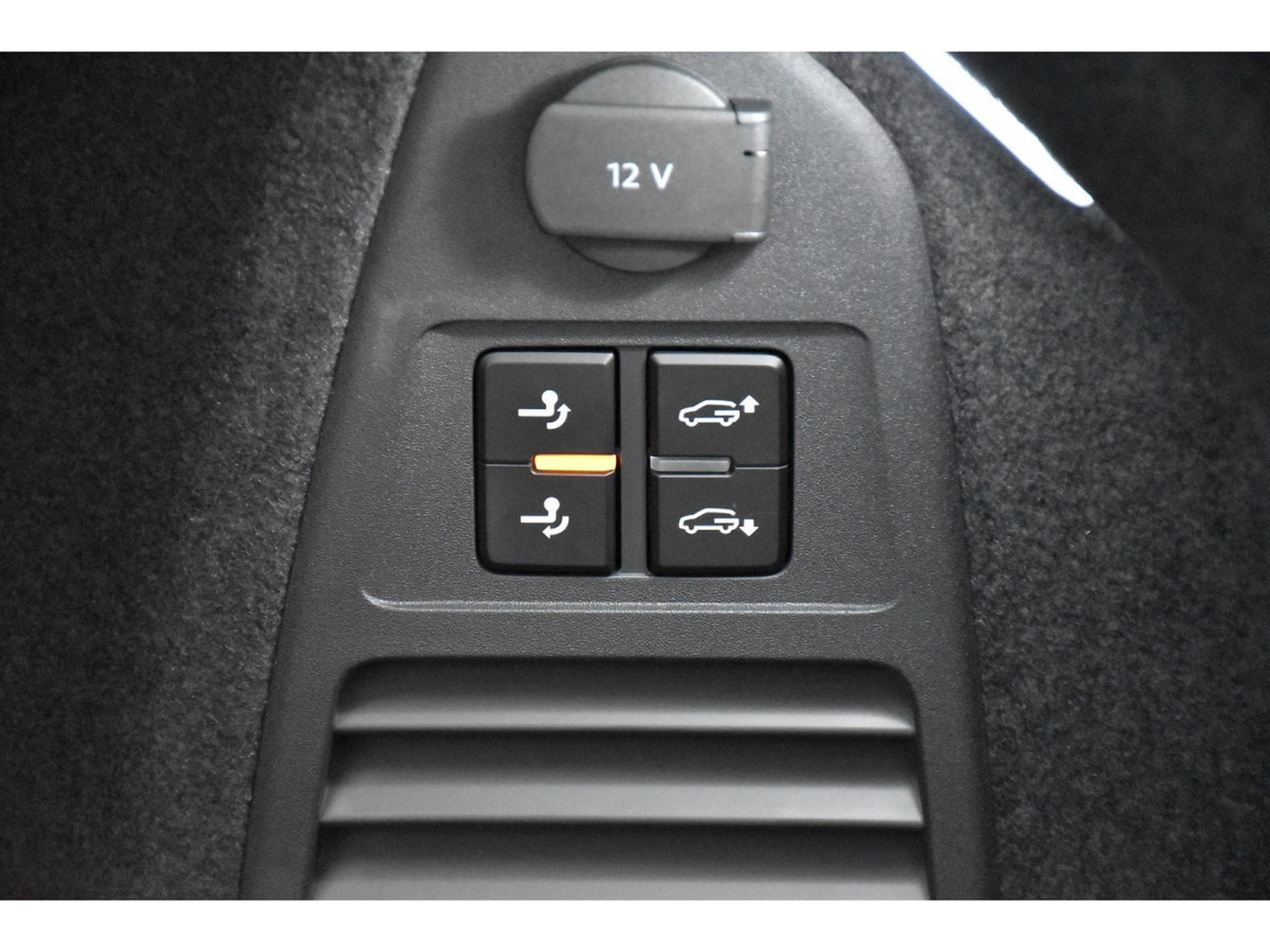 VW Touareg 3.0 TDI 4Motion R-Line Tip. SUSP PNEU PANO CUIR MEMO CHFF AD (2026) - Photo 23