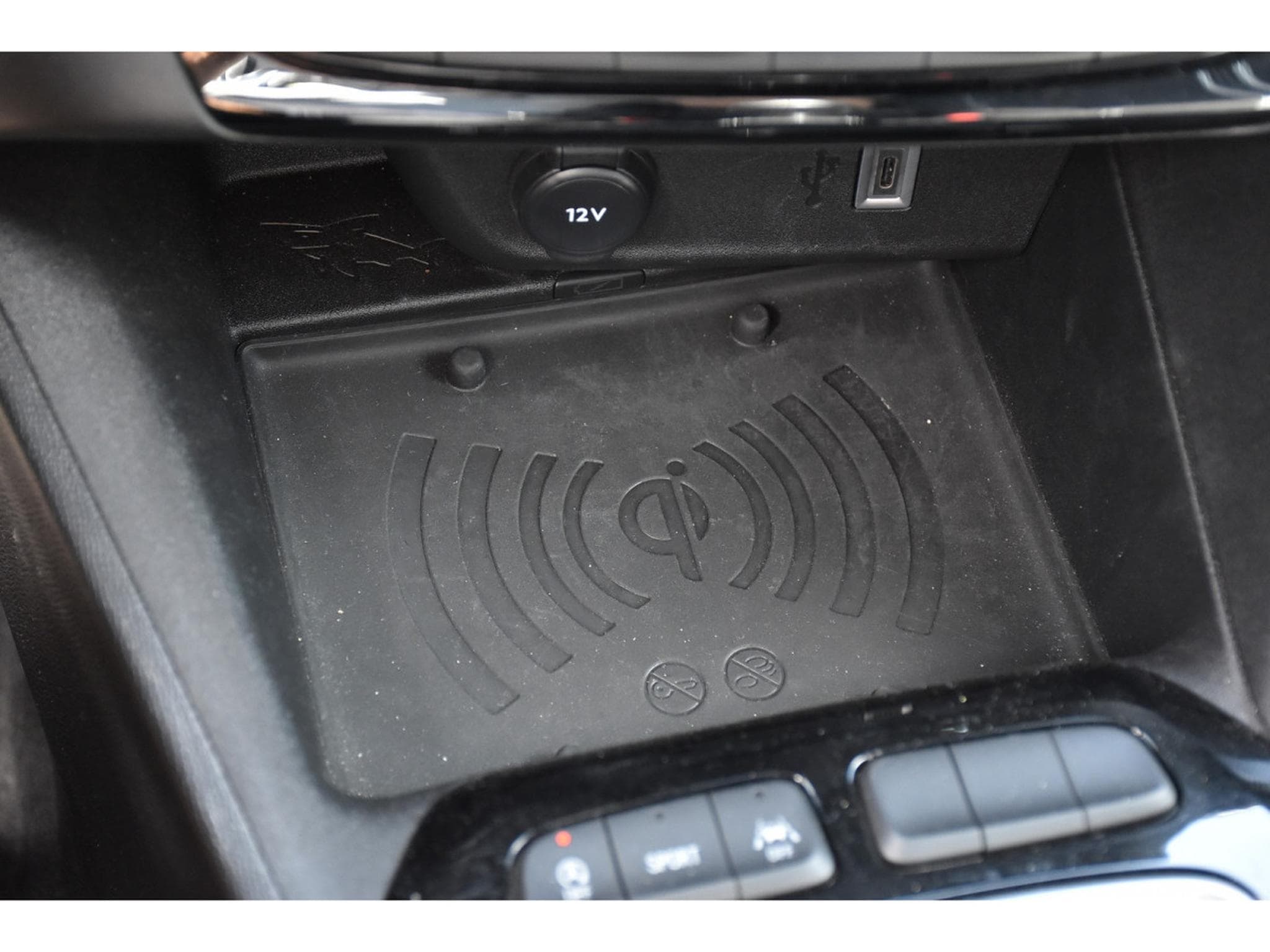 Opel Corsa 1.2 Turbo GS REGUL LANE SIDE GPS CAM KEYLESS 1° MAIN (2025) - Photo 22
