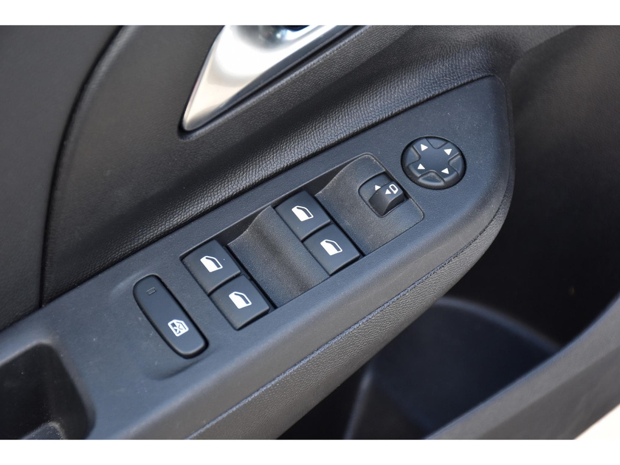 Opel Corsa 1.2 Turbo GS REGUL LANE SIDE GPS CAM KEYLESS 1° MAIN (2025) - Photo 24