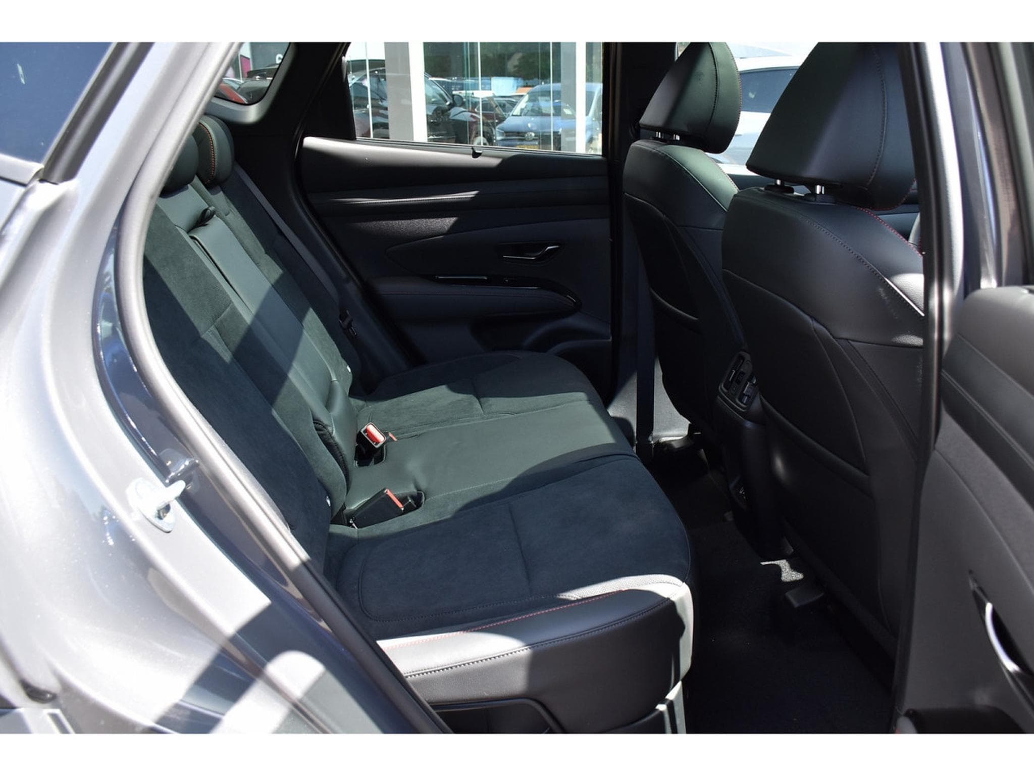 Hyundai Tucson 1.6 T-GDI 239 HYBRID 6AT 4WD N-LINE PANO HUD KRELL NEUF (2026) - Photo 8