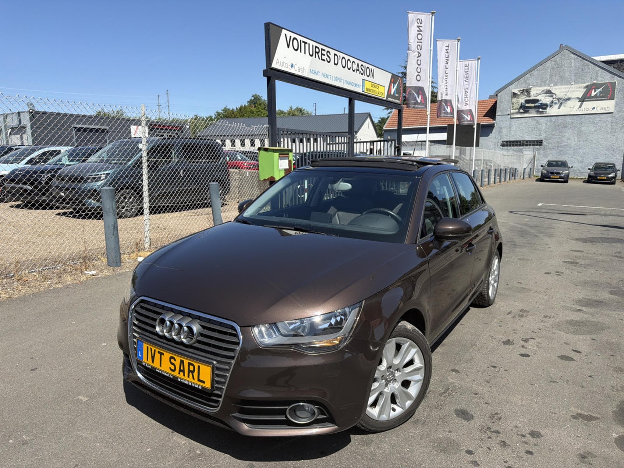 Audi A1 1.4 TFSI 122CV STRONIC (2012) - Photo 1