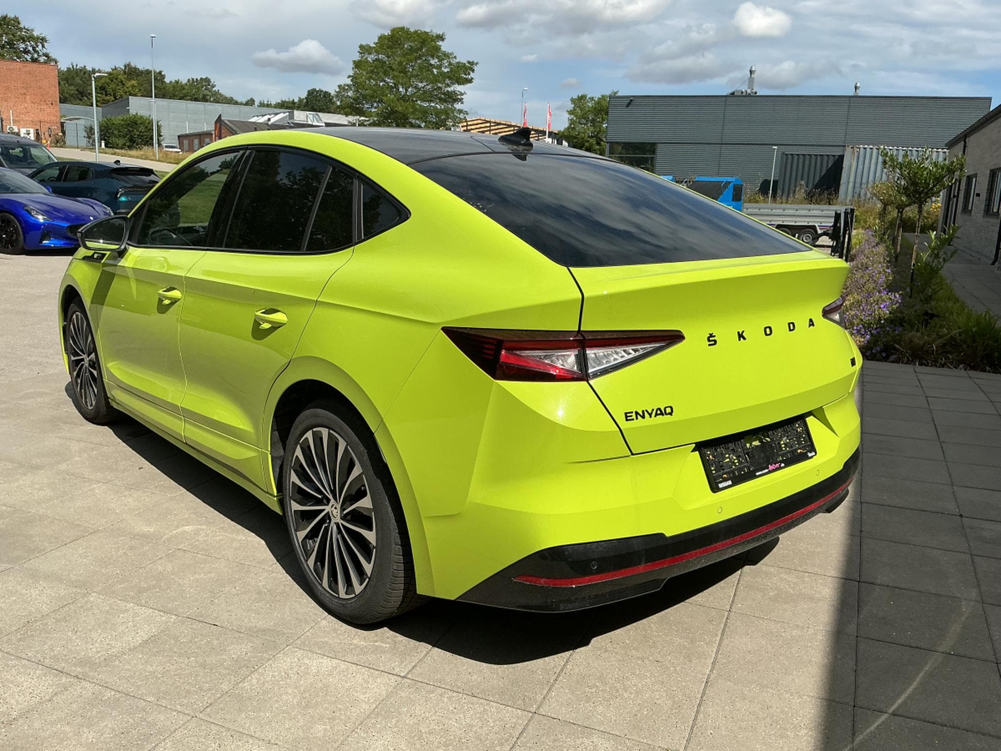 Skoda Enyaq RS Coupe 4x4 (2023) - Photo 4