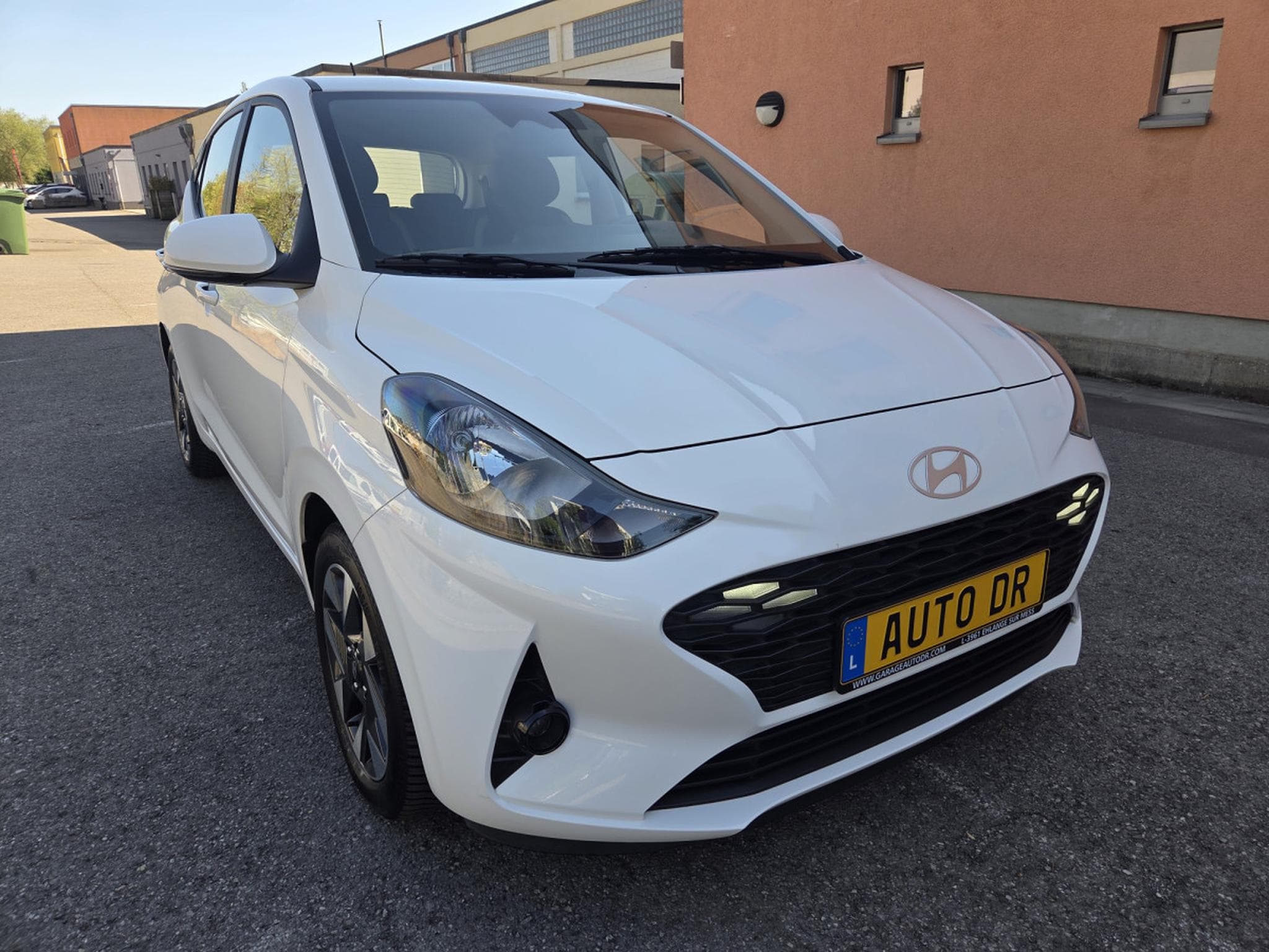 Hyundai i10 1.0 GDI 68 CV Boite Automatique (Garantie 12 mois) (2023) - Photo 10