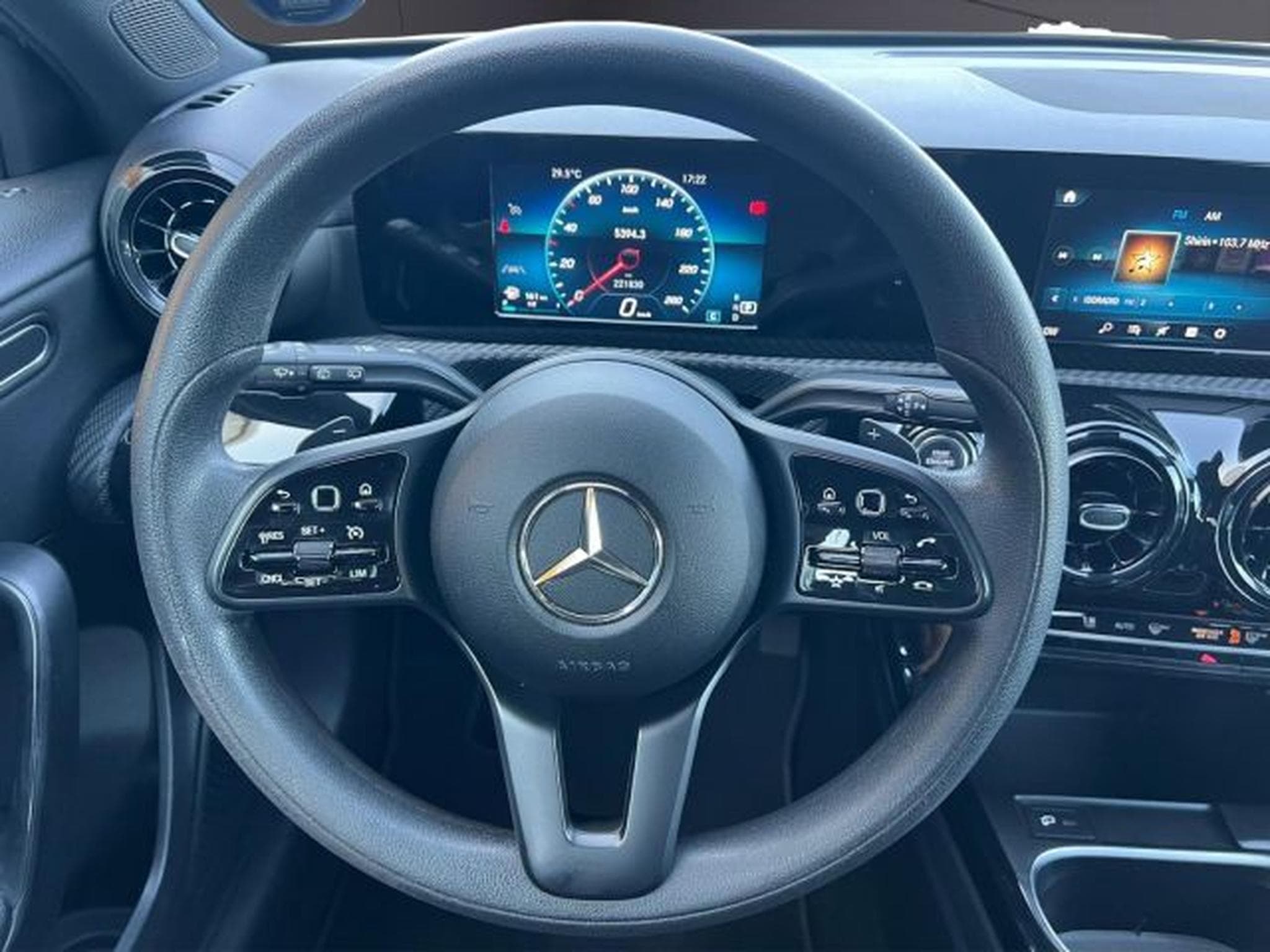 Mercedes A 180 A 180 d KLIMA,NAVI,PDC,360CAM,TEMPOMAT,BT Klima (2020) - Photo 10