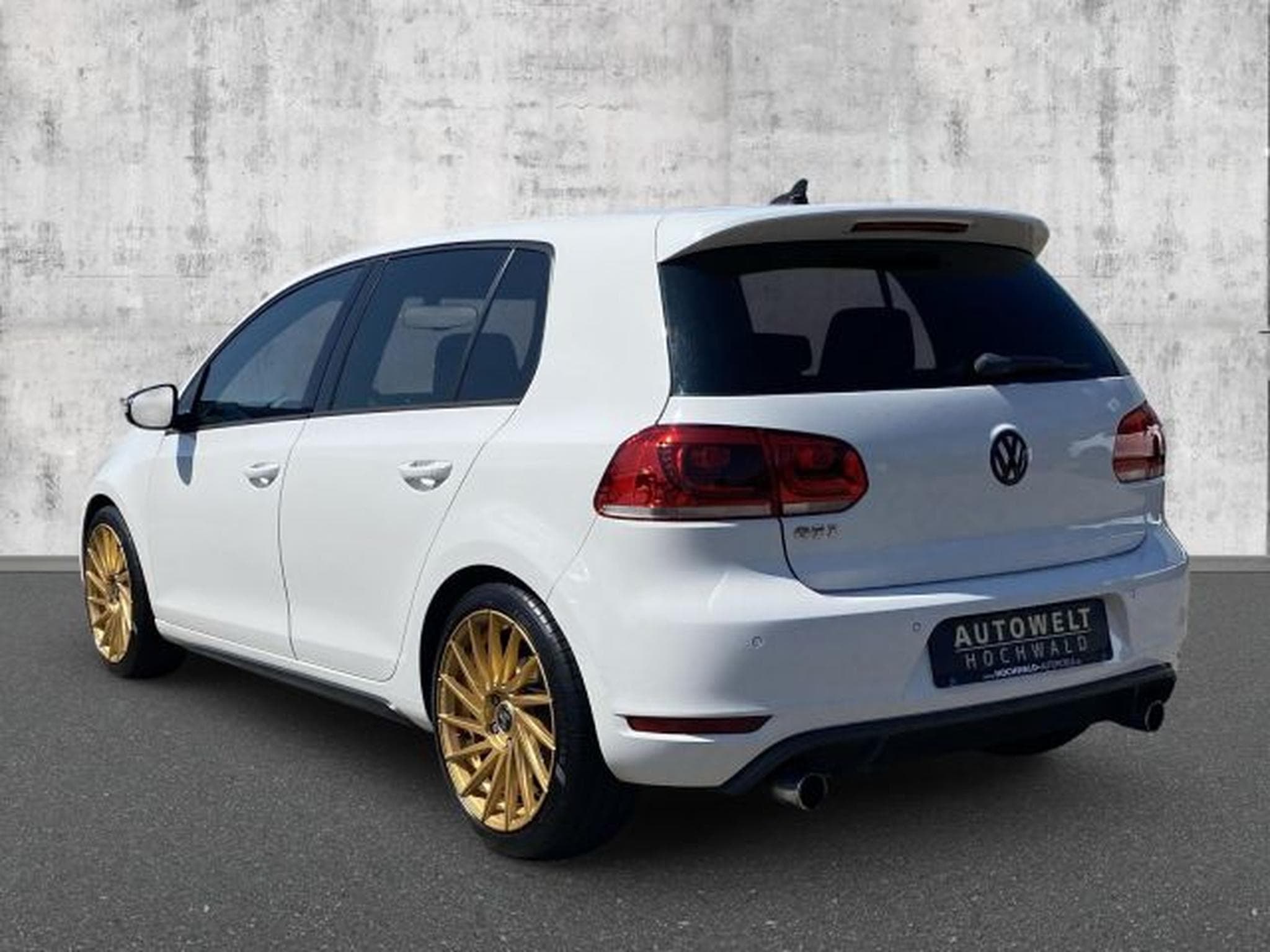 VW Golf Golf VI 2.0 TSI GTI DSG NAVI XENON SHZG RFK (2011) - Photo 3