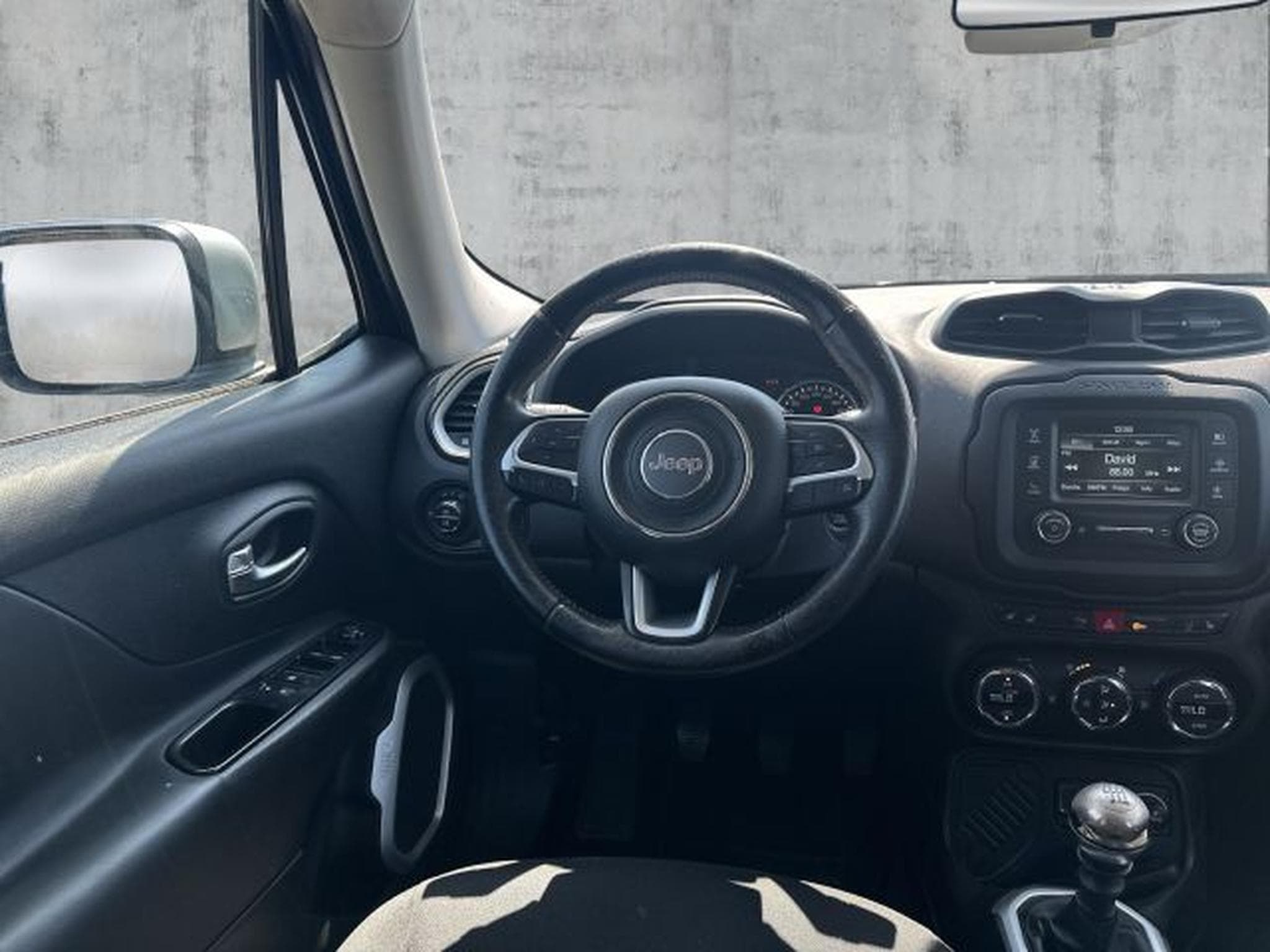 Jeep Renegade Renegade Limited FWD 1.4 MultiAir NAVI LED PDC (2015) - Photo 15