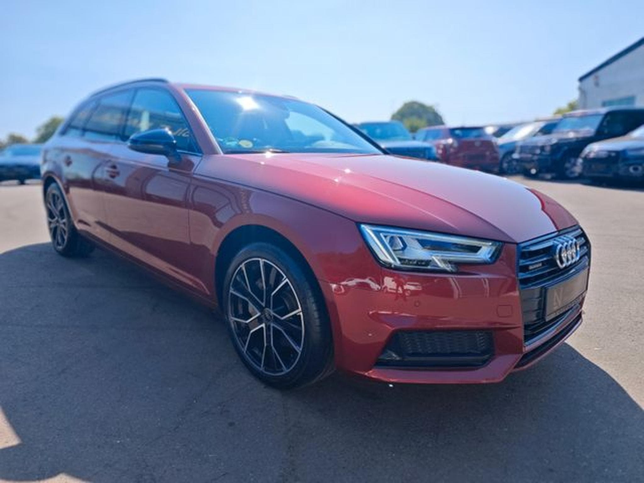 Audi A4 A4 AVANT S LINE 40 TDI QUATTRO*PANORAMA*LED* (2019) - Photo 4