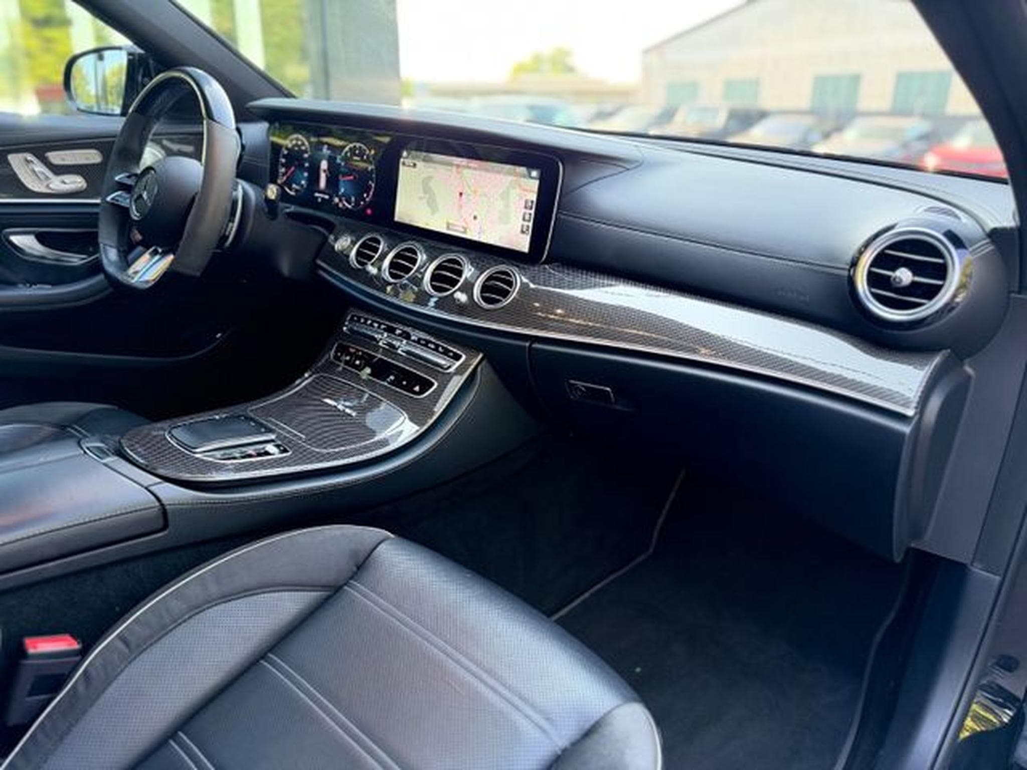Mercedes E 63 AMG E 63S AMG 4M*FACELIFT*NIGHT PAKET*PANORAMA*HUD* (2021) - Photo 15