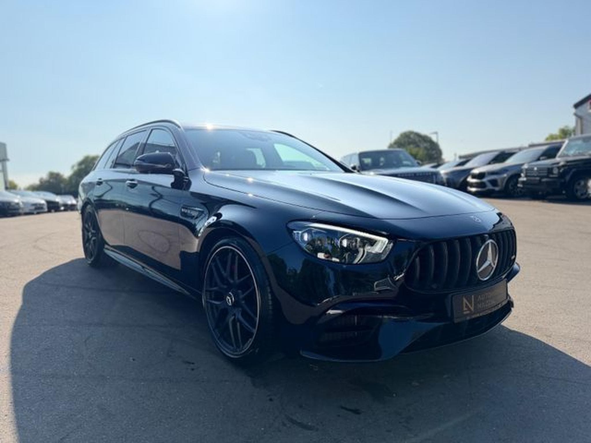 Mercedes E 63 AMG E 63S AMG 4M*FACELIFT*NIGHT PAKET*PANORAMA*HUD* (2021) - Photo 4