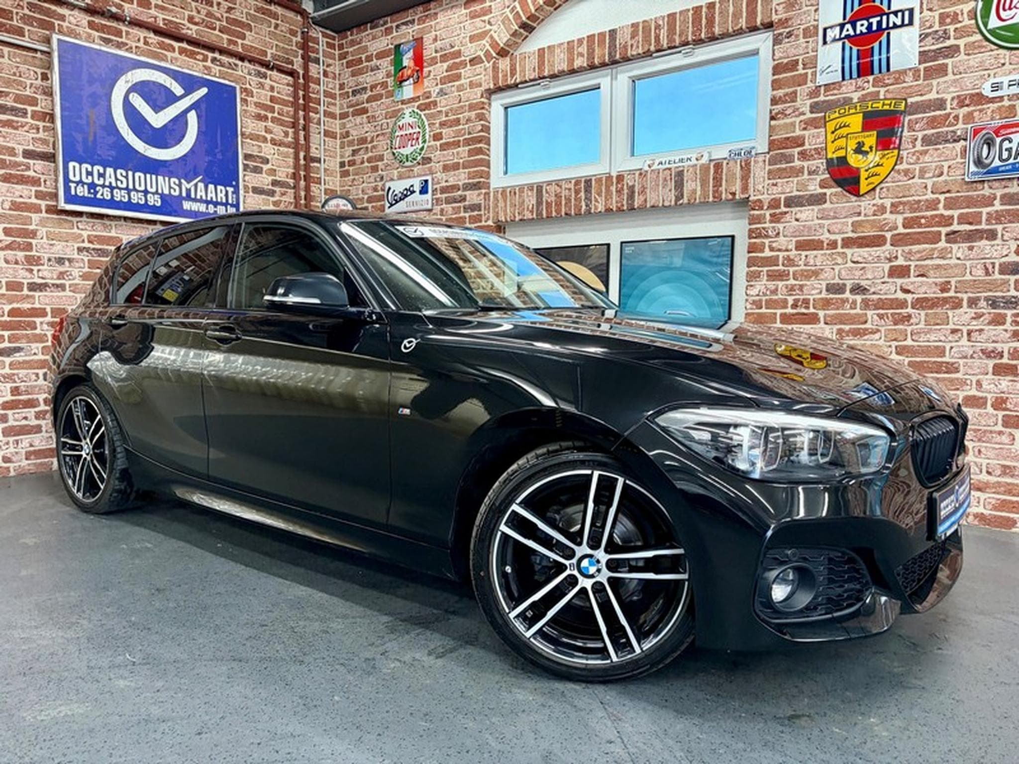 BMW 118 118iA 136cv Auto M-SPORT (2019) - Photo 1
