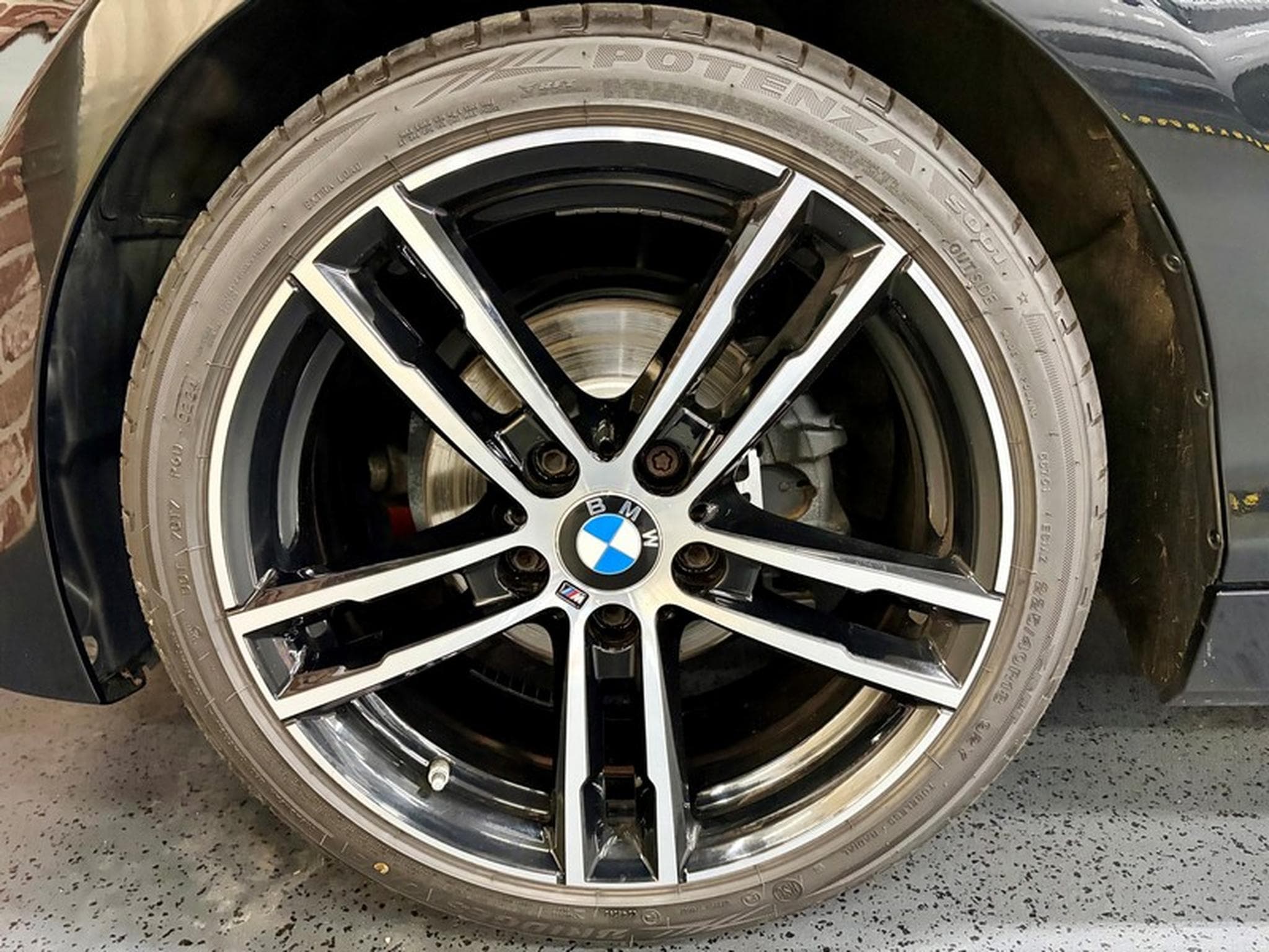 BMW 118 118iA 136cv Auto M-SPORT (2019) - Photo 3