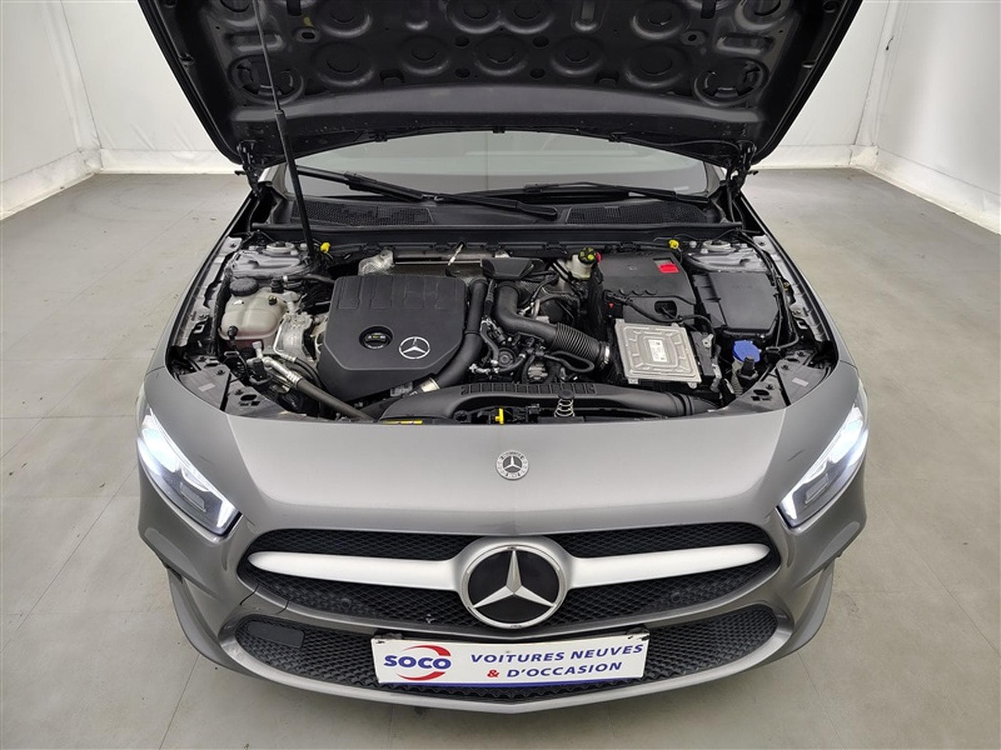 Mercedes A 180 A 180  Business solution NAVI/FULL LED/TO PANO/JA (2022) - Photo 19