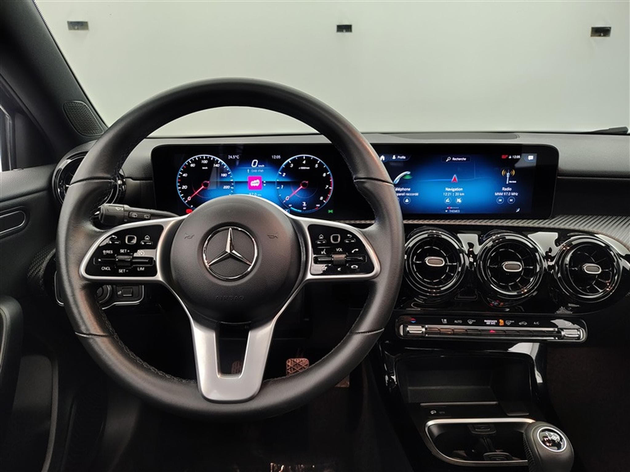 Mercedes A 180 A 180  Business solution NAVI/FULL LED/TO PANO/JA (2022) - Photo 8