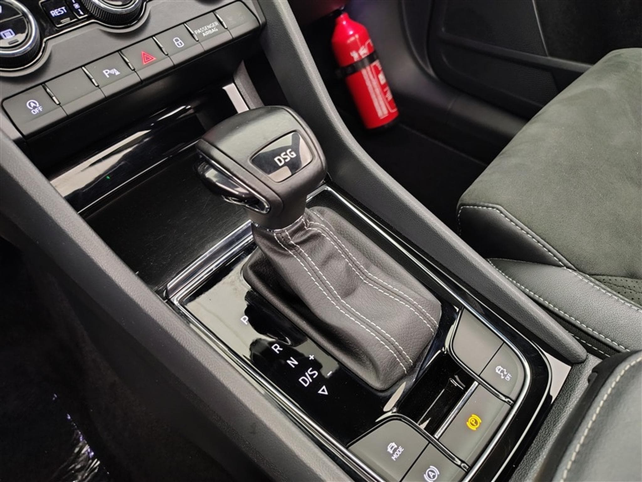 Skoda Kodiaq 1.5 TSI ACT Sportline II DSG°NAV°CARPLAY°CAM AV-AR (2021) - Photo 12