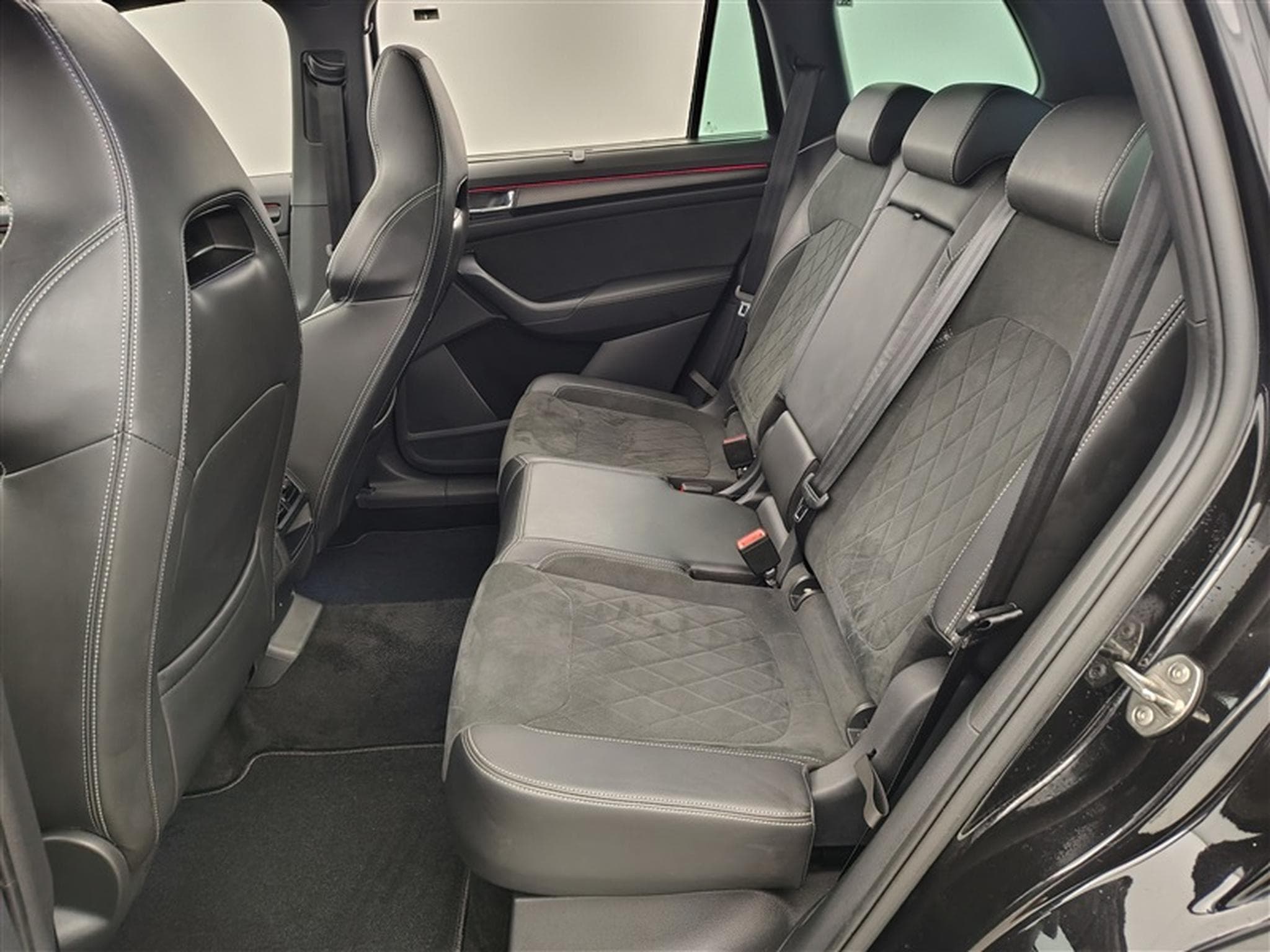 Skoda Kodiaq 1.5 TSI ACT Sportline II DSG°NAV°CARPLAY°CAM AV-AR (2021) - Photo 13