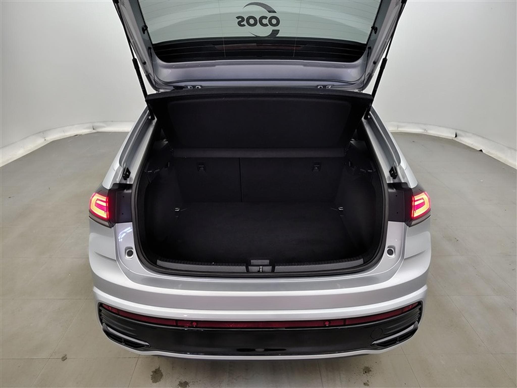 VW Taigo 1.0 TSI 115cv DSG R-Line NAVI / CARPLAY / TO PANO (2025) - Photo 14