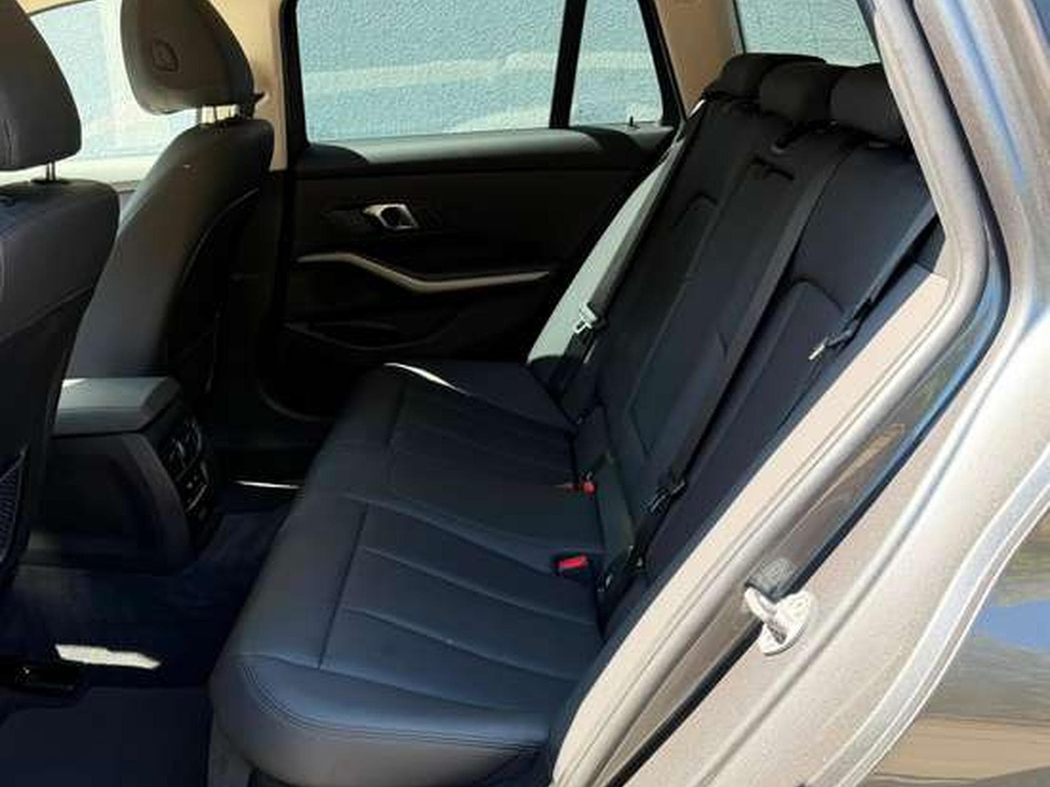 BMW 318 Touring 318D Automatique // Garantie 12Mois✅✅✅ (2021) - Photo 12