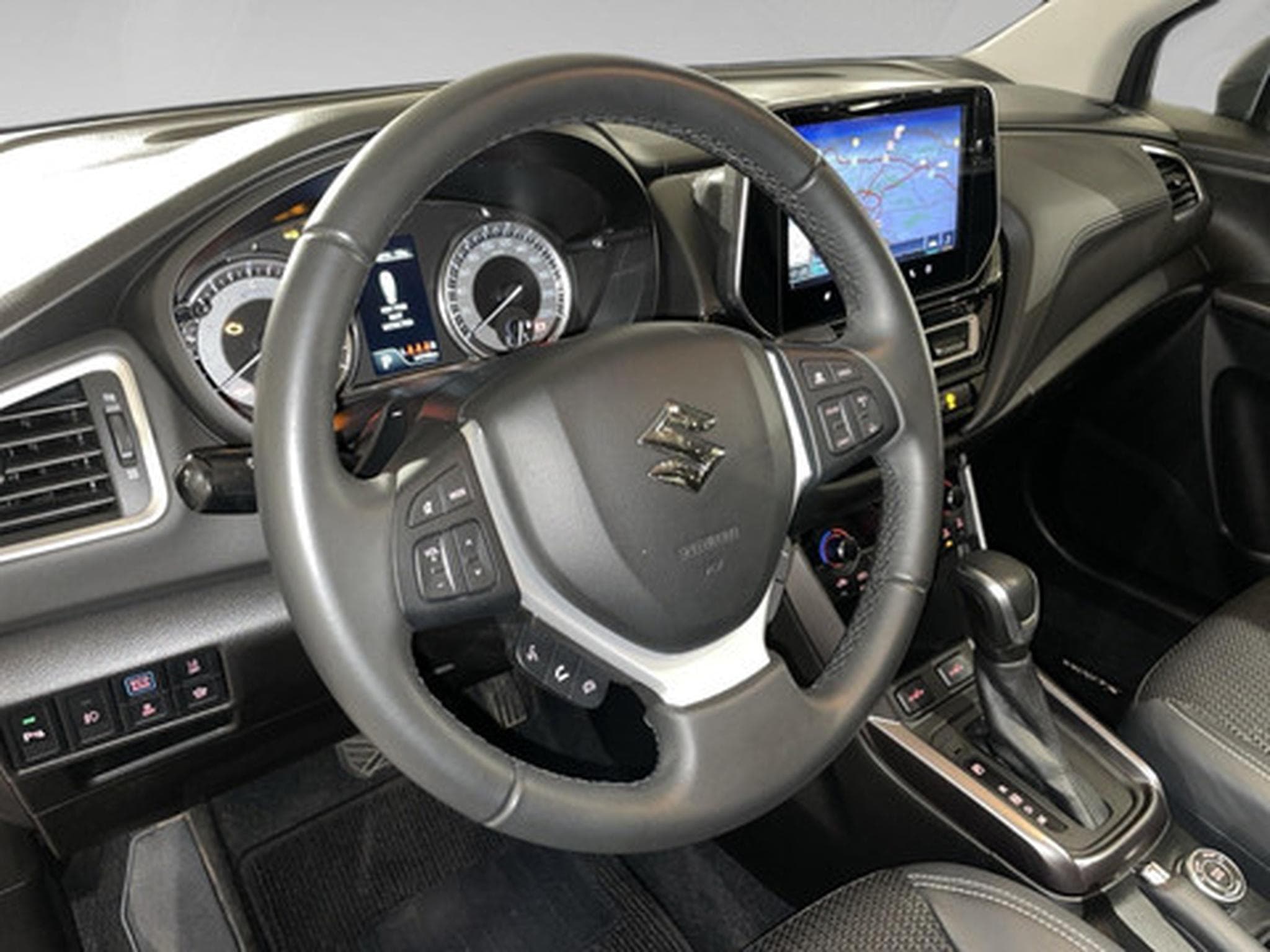 Suzuki S-Cross 1.5 Full Hybrid AGS Grand Luxe+ 2WD A/T (2024) - Photo 8