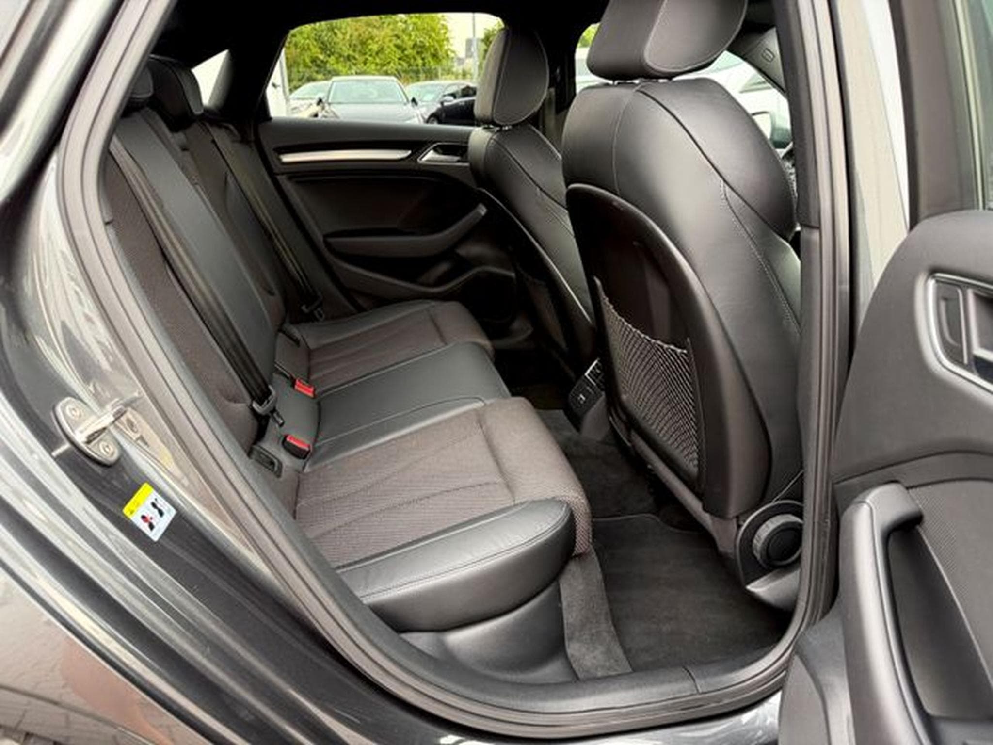 Audi A3 A3 Limousine 35 TDI S line Sport Plus Paket (2020) - Photo 12