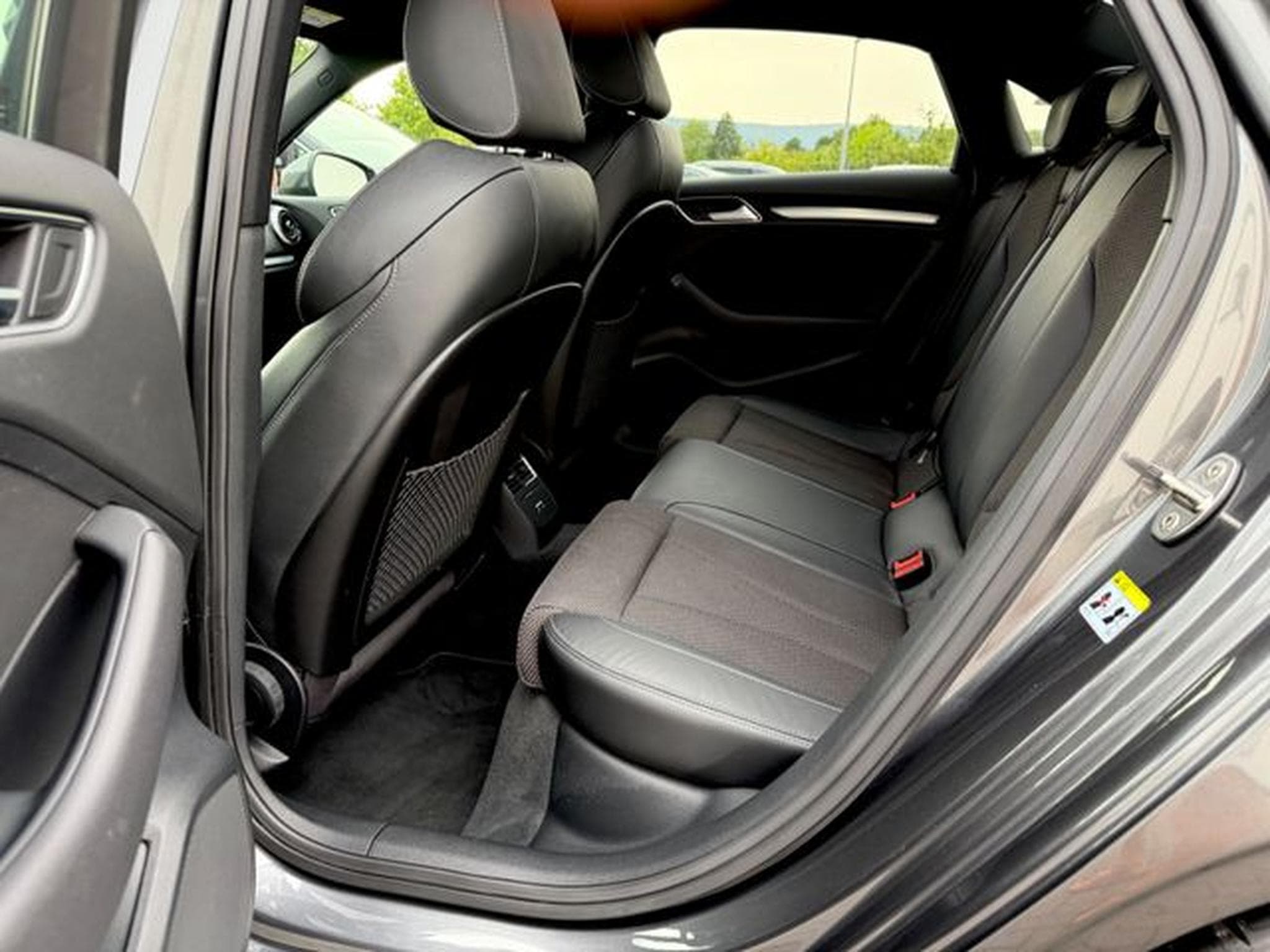 Audi A3 A3 Limousine 35 TDI S line Sport Plus Paket (2020) - Photo 13
