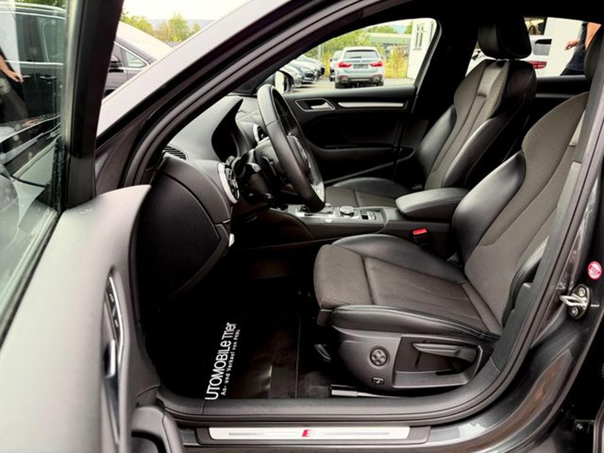 Audi A3 A3 Limousine 35 TDI S line Sport Plus Paket (2020) - Photo 9