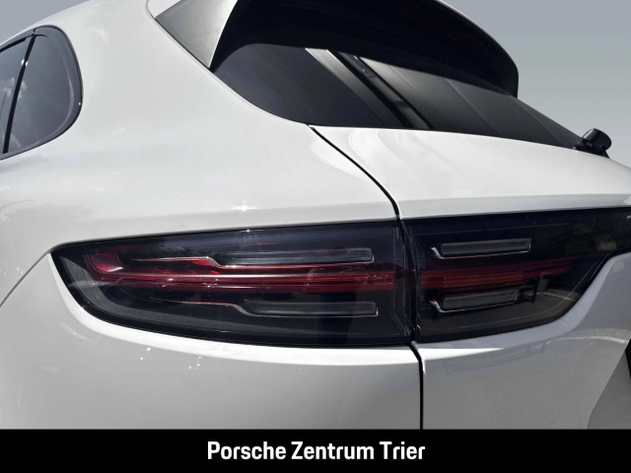 Porsche Cayenne Edition Soft-Close Head-Up BOSE (2023) - Photo 12