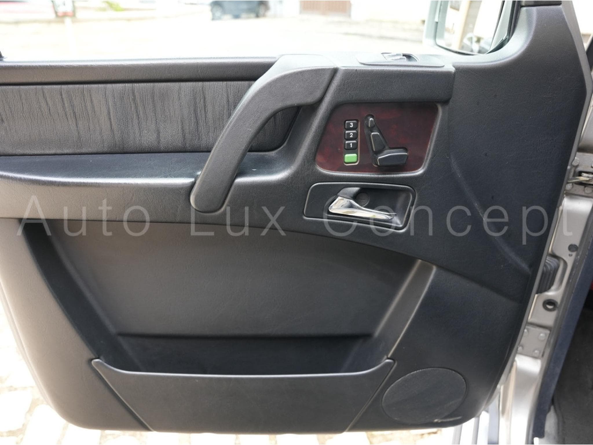Mercedes G 400 CDI Station Wagon Court (2003) - Photo 17