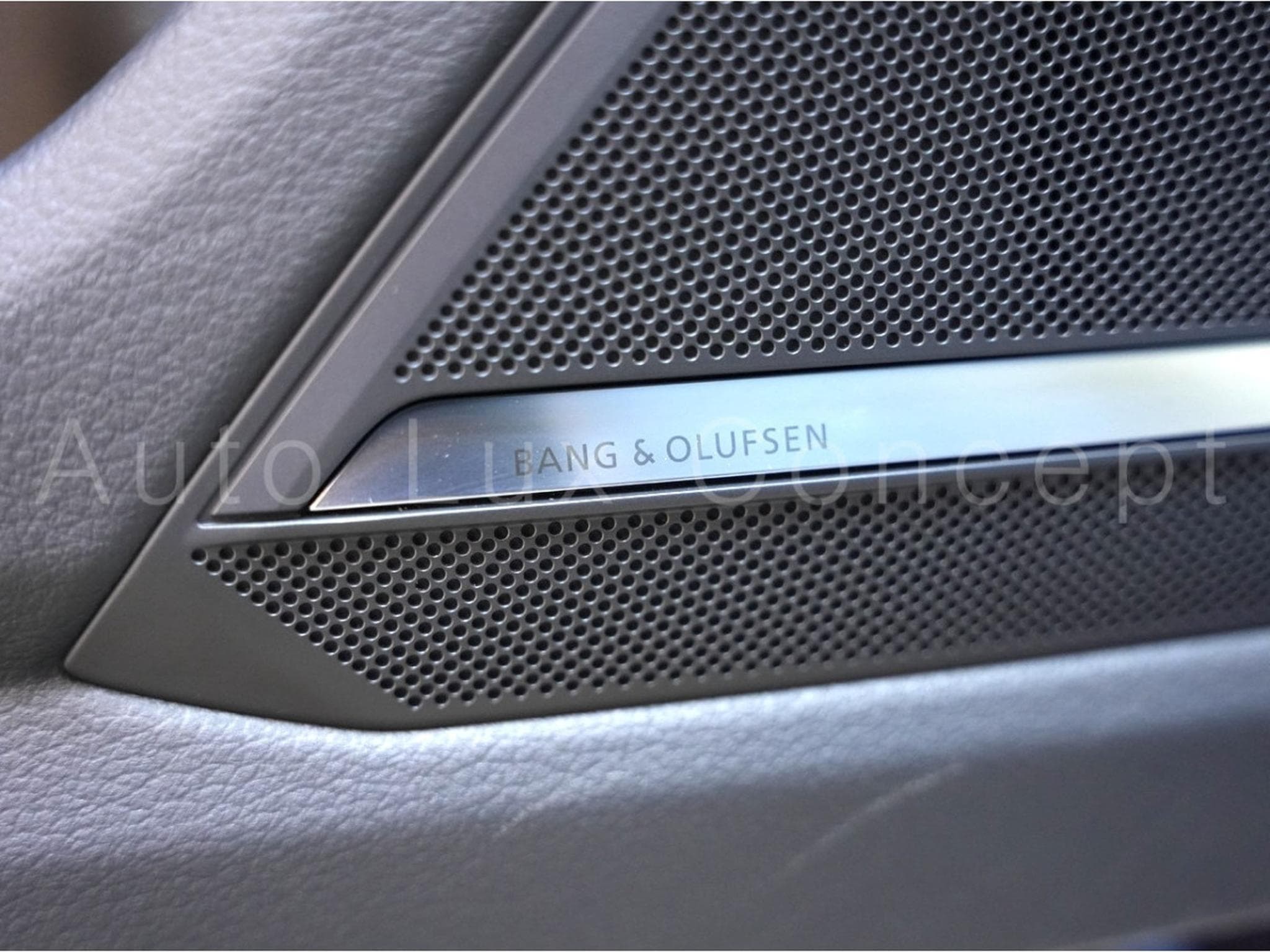 Audi RS6 Avant Performance 4.0 TFSI quattro tiptronic 8 (2023) - Photo 14