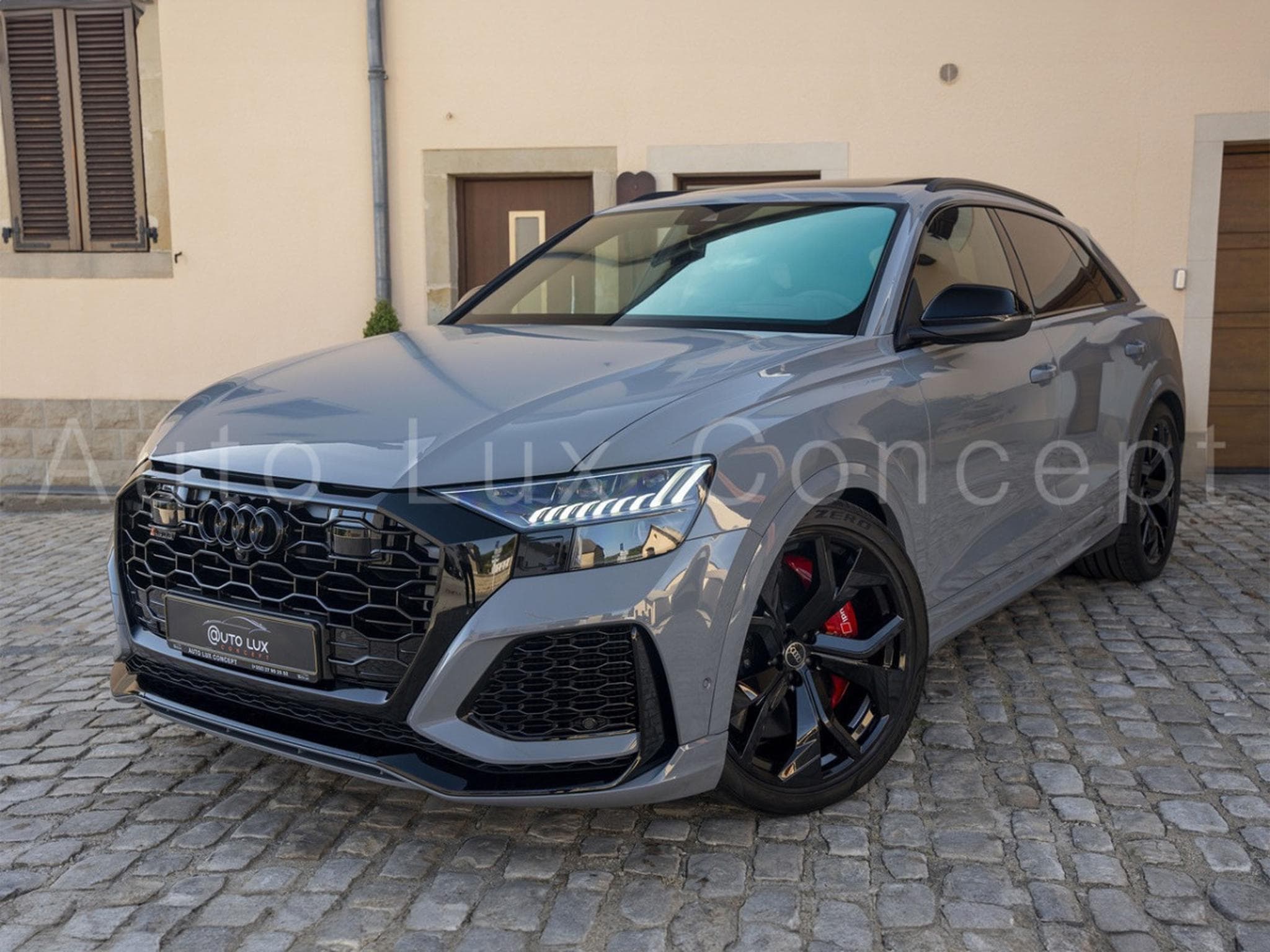Audi RSQ8 4.0 TFSI 600 ch quattro tiptronic 8 (2022) - Photo 1