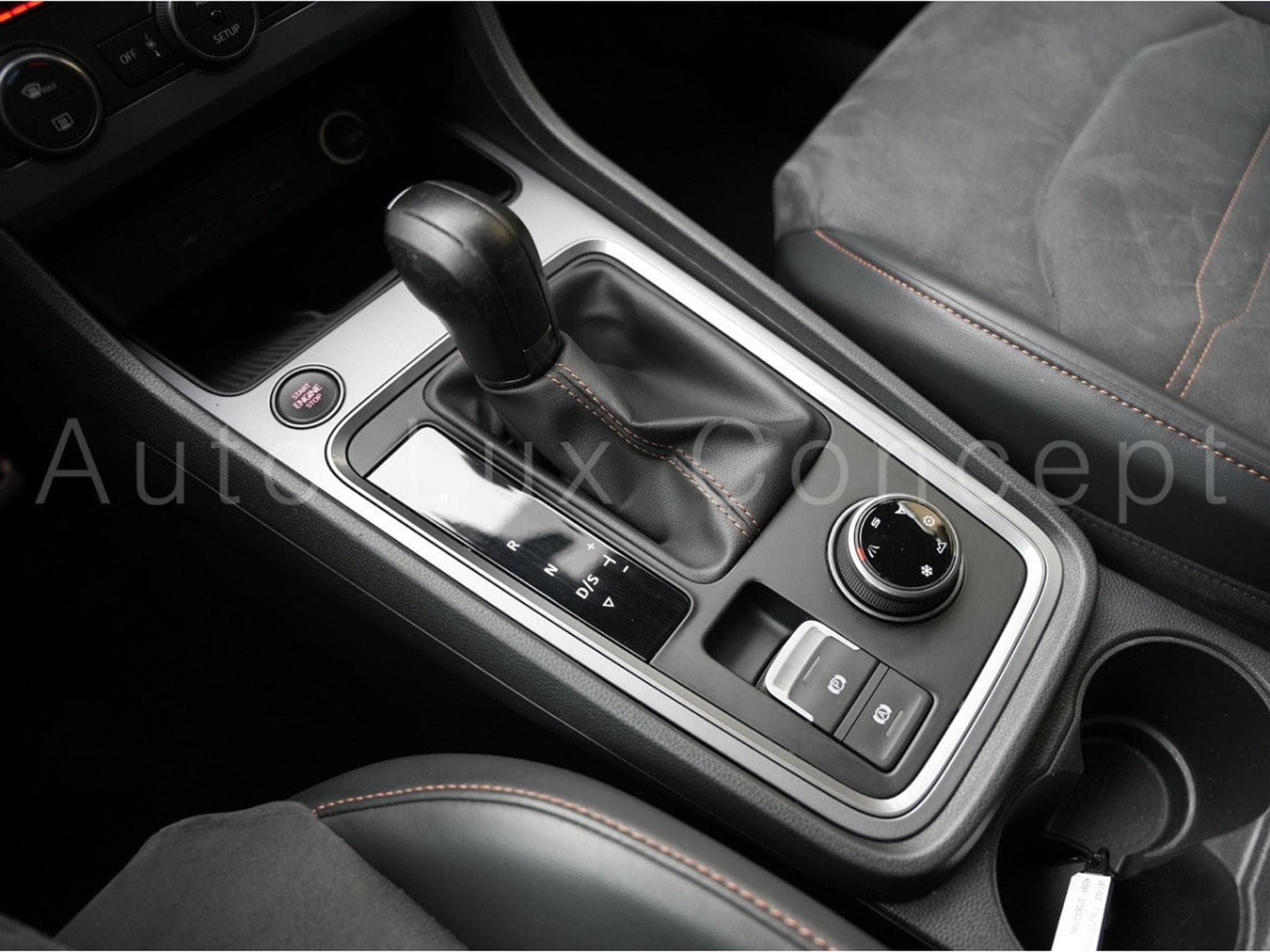 Cupra Ateca 2.0 TSI 4Drive 300 ch DSG 7 (2020) - Photo 20
