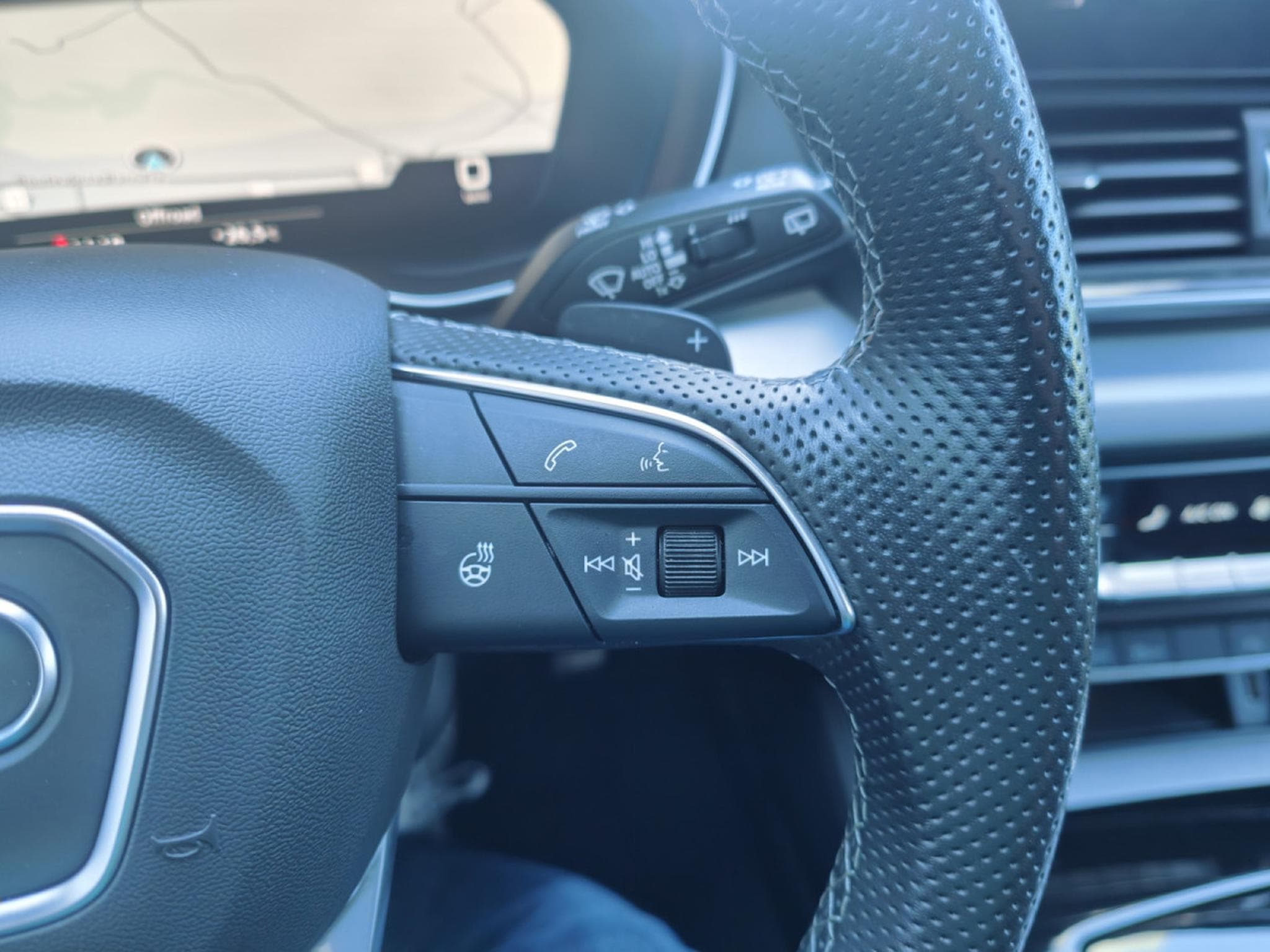 Audi SQ5 3.0 TDI V6 SPORTBACK CARPLAY TOIT OUV CAMERA SIEGES ELEC CHA (2023) - Photo 22