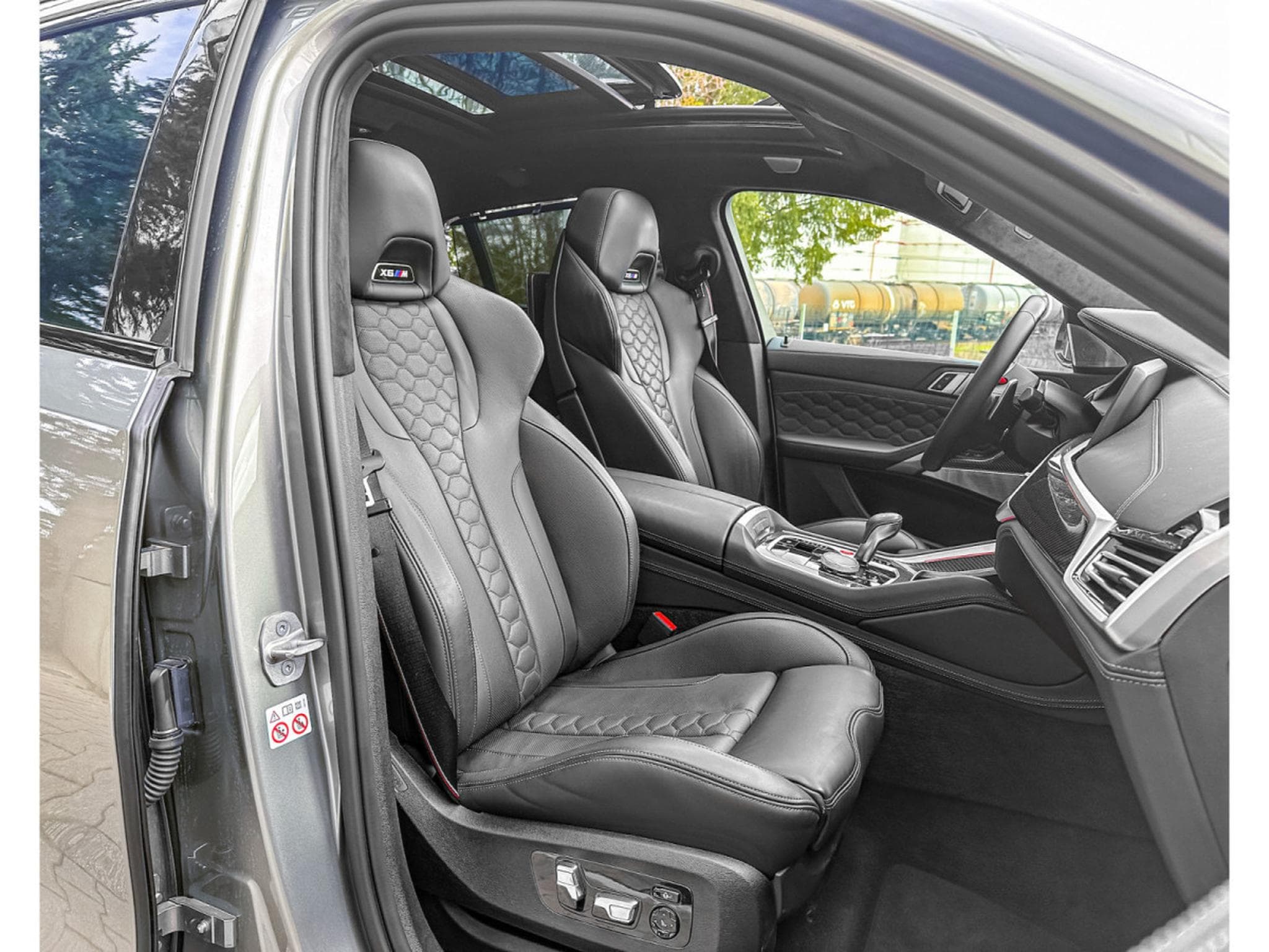 BMW X6M Competition,/Pano/Display/Soft/Keles/360° ACC+ AHK/ Laser Si (2022) - Photo 16
