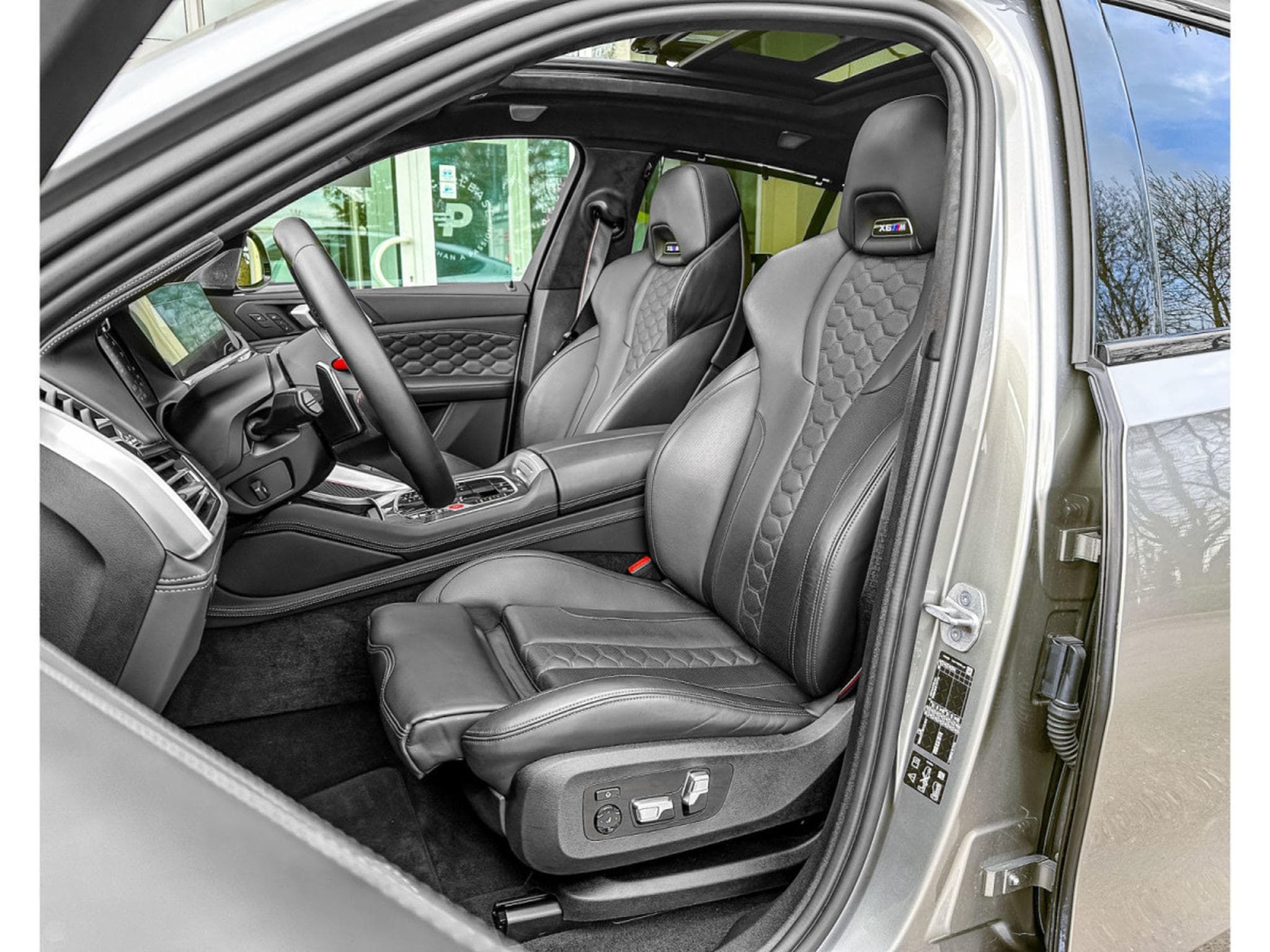BMW X6M Competition,/Pano/Display/Soft/Keles/360° ACC+ AHK/ Laser Si (2022) - Photo 7