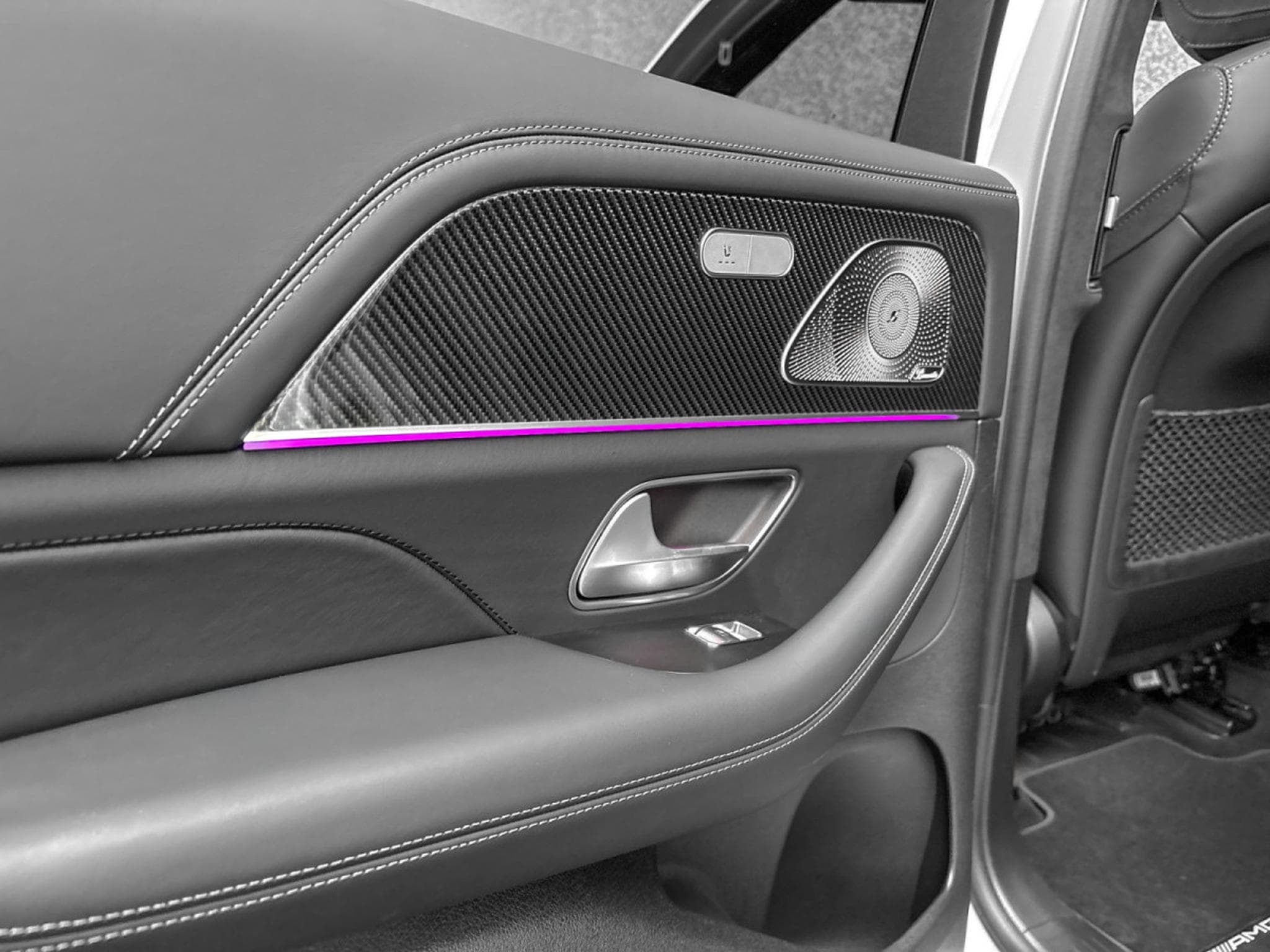 Mercedes GLE 53 AMG COUPE 4MATIC+ /CARBON/HUD/SUSPENSION (2024) - Photo 20