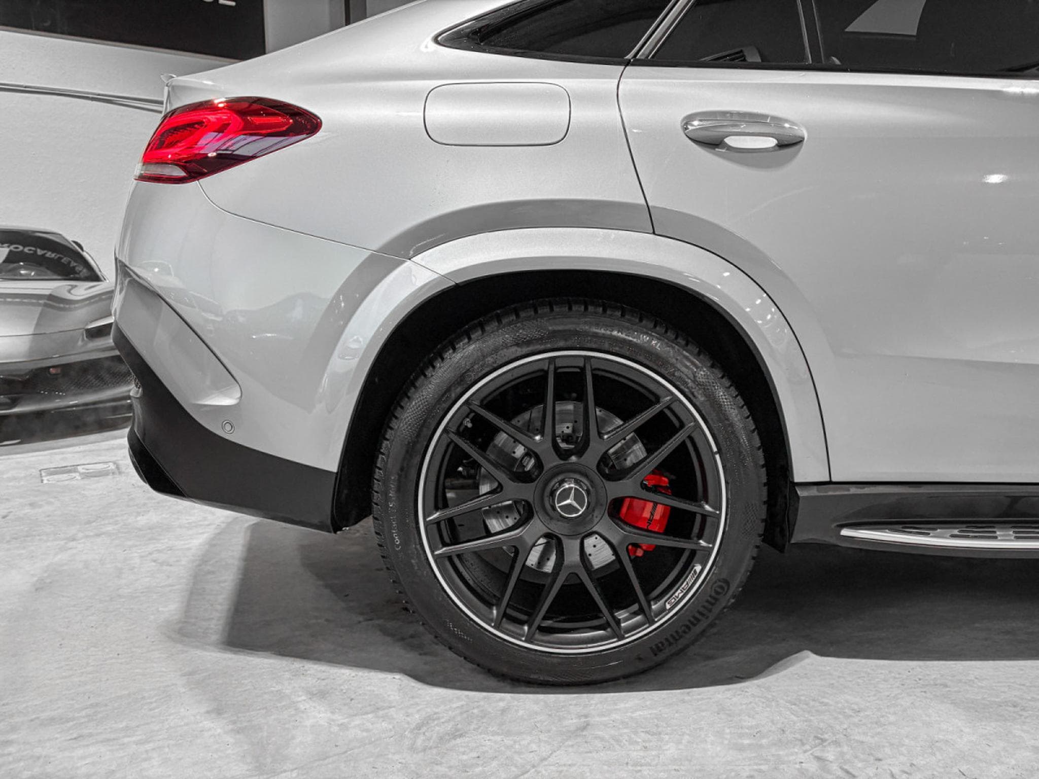 Mercedes GLE 53 AMG COUPE 4MATIC+ /CARBON/HUD/SUSPENSION (2024) - Photo 25